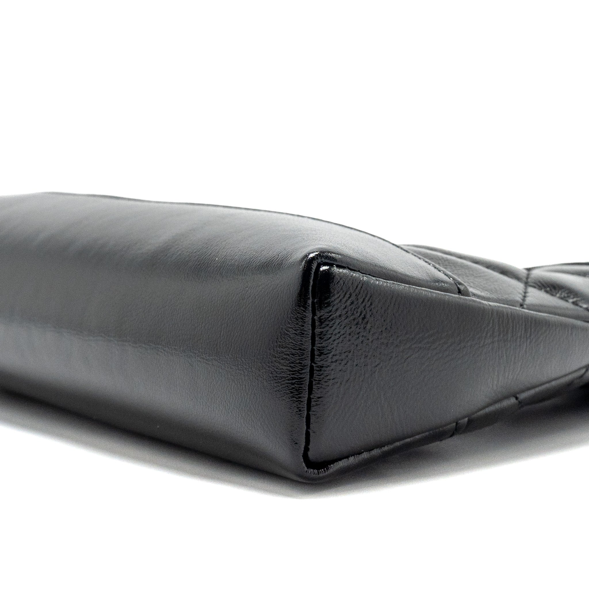 Chanel mini 31 Clutch with Chain Shiny Calfskin Black L (Microchip)