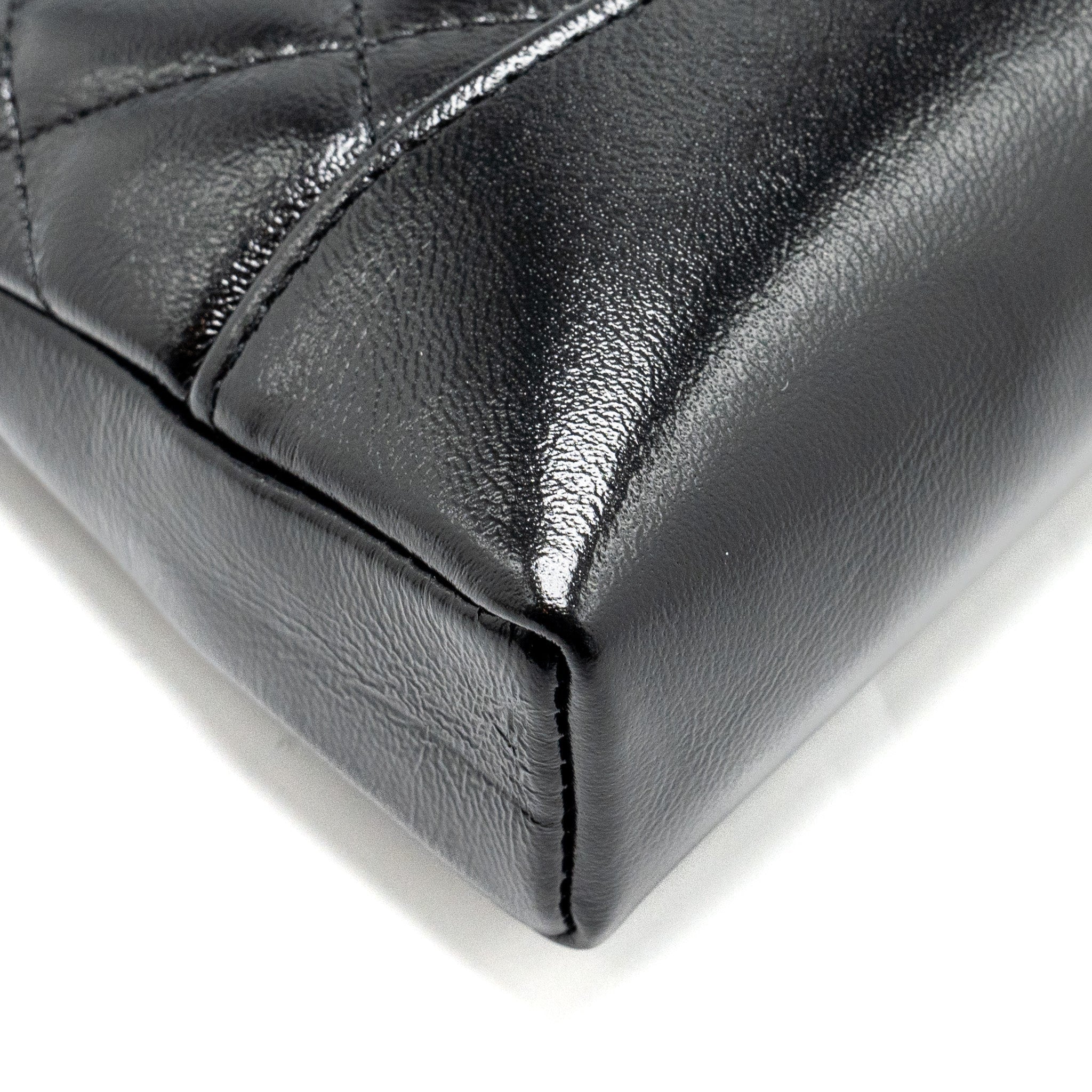 Chanel mini 31 Clutch with Chain Shiny Calfskin Black L (Microchip)