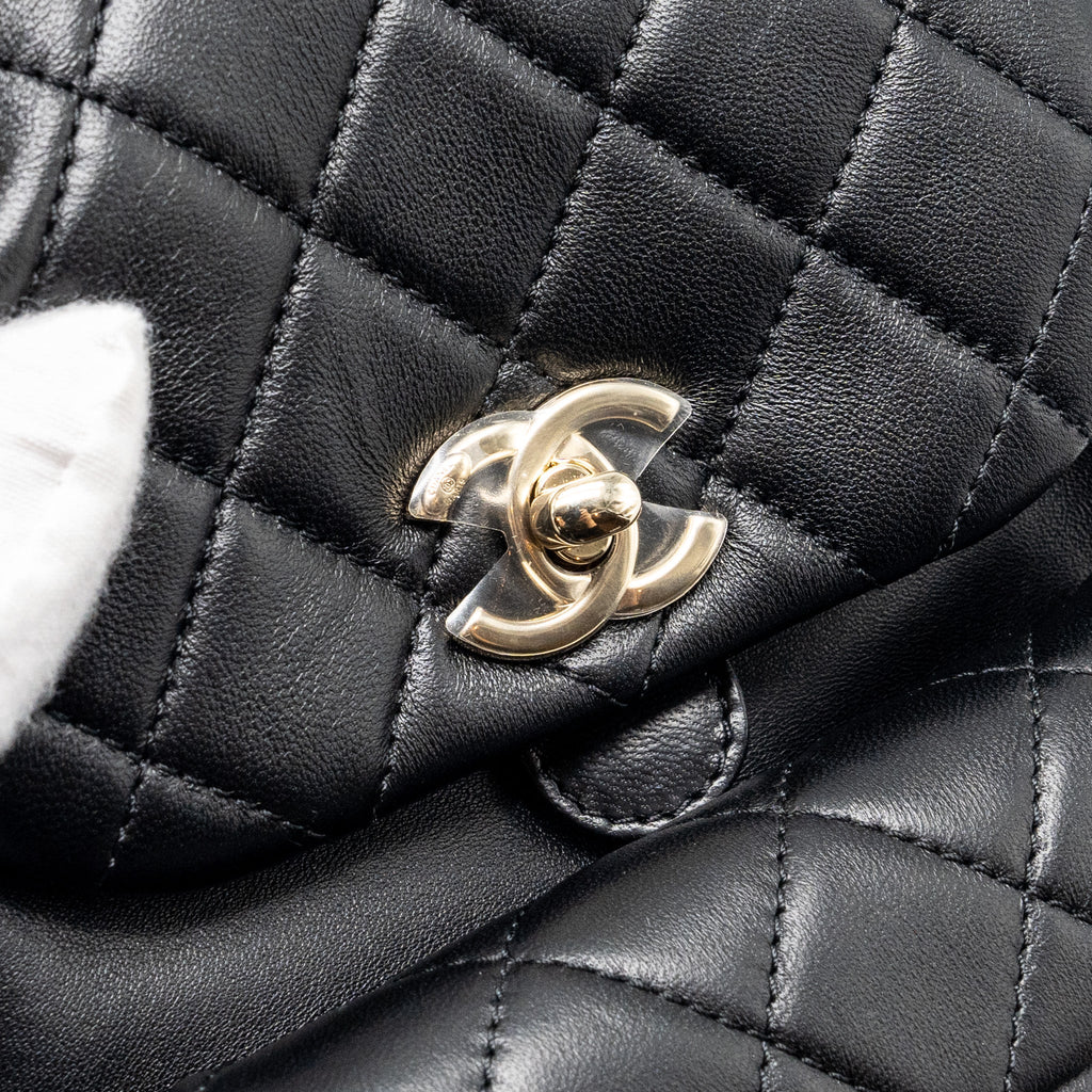 Chanel mini Duma backpack Lambskin black L (microchip)