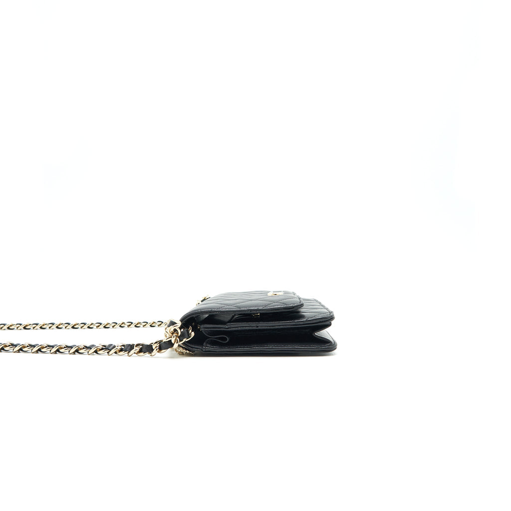 CHANEL WALLET ON CHAIN IN LAMBSKIN WITH CHARMS IN L