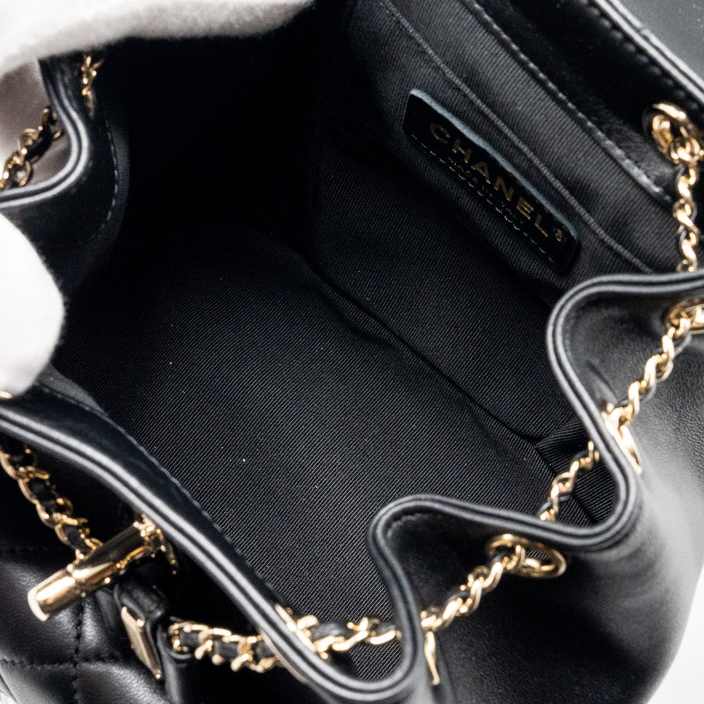Chanel mini Duma backpack Lambskin black L (microchip)