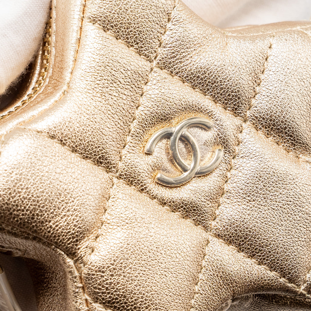 Chanel 24c backpack with star patent Gold L (microchip)