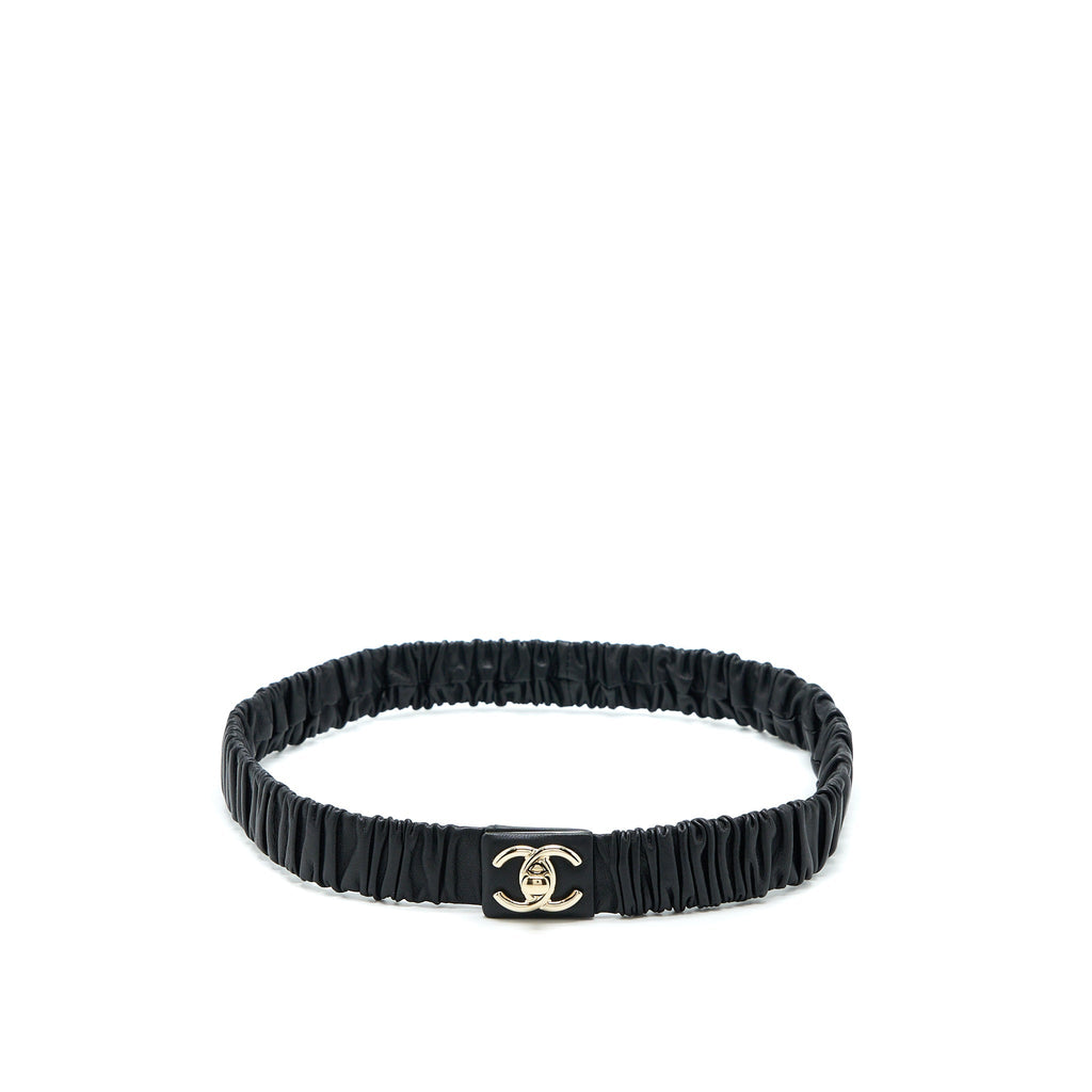 Chanel Size 75 CC Logo Belt Lambskin Black Light Gold Tone
