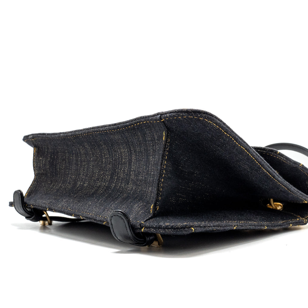 Chanel 23S flap backpack denim dark blue with brushed  (microchip)