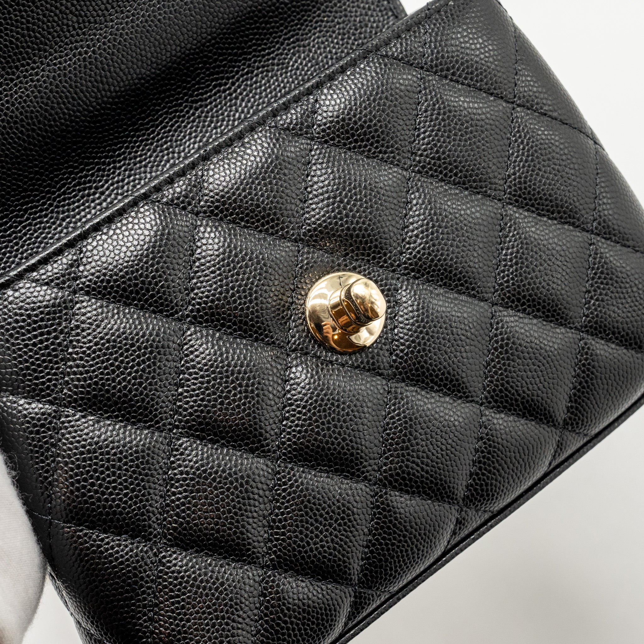 Chanel Coco Handle Clutch with Chain Caviar Black L (Microchip)