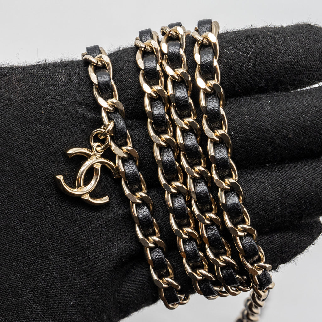 Chanel Gold Clutch O Chain Phone Holder Lambskin Black L
