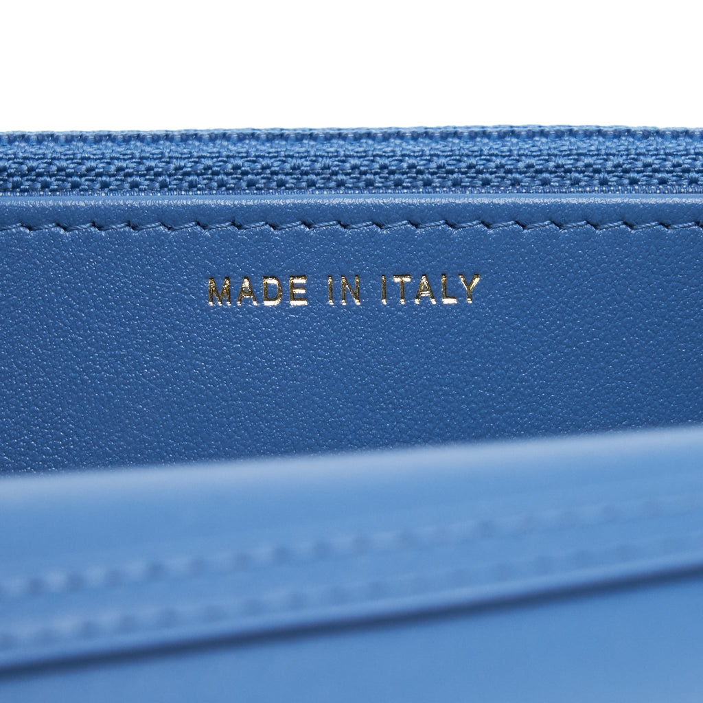 Chanel 22C Pearl Crush  Wallet On Chain Denim