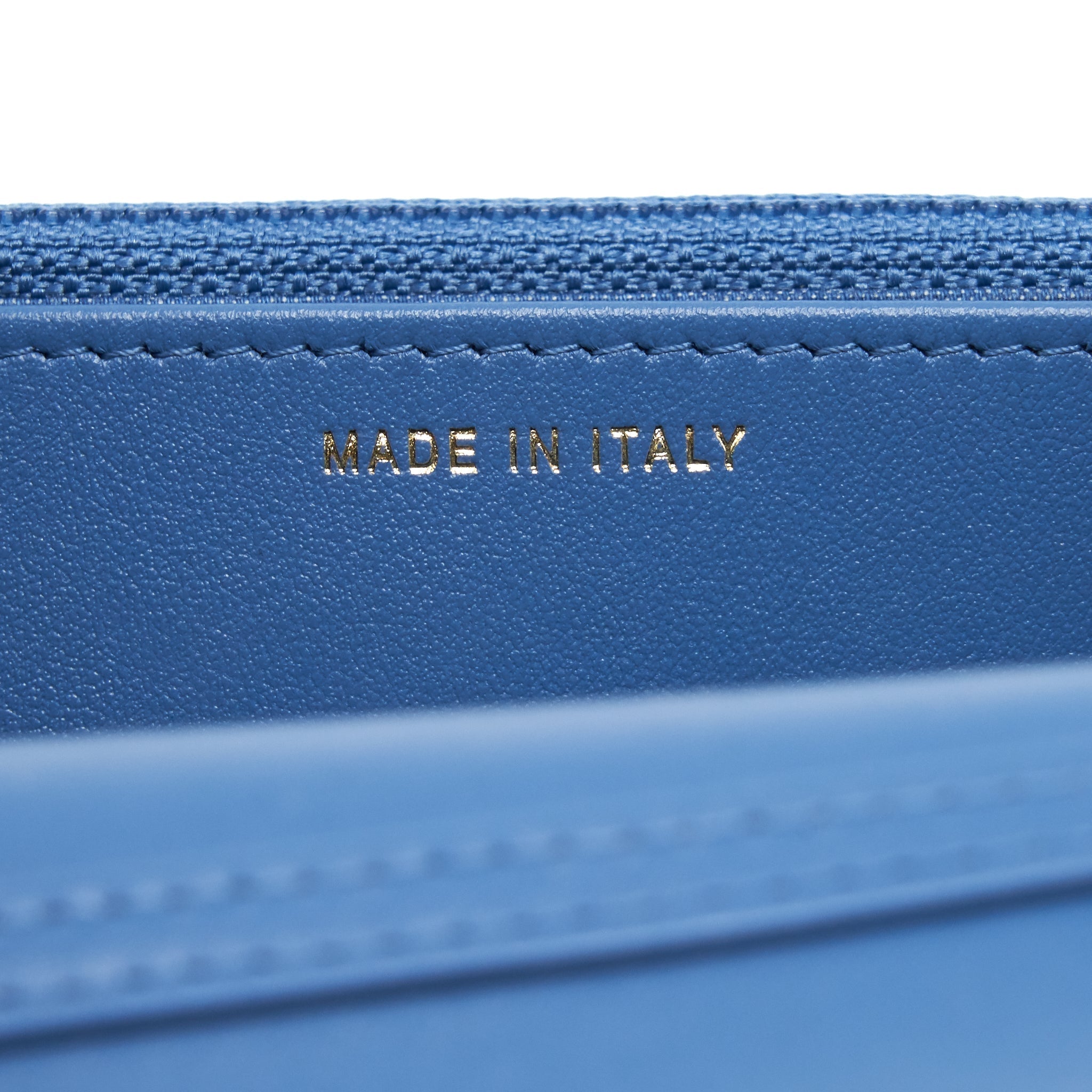 Chanel 22C Pearl Crush  Wallet On Chain Denim