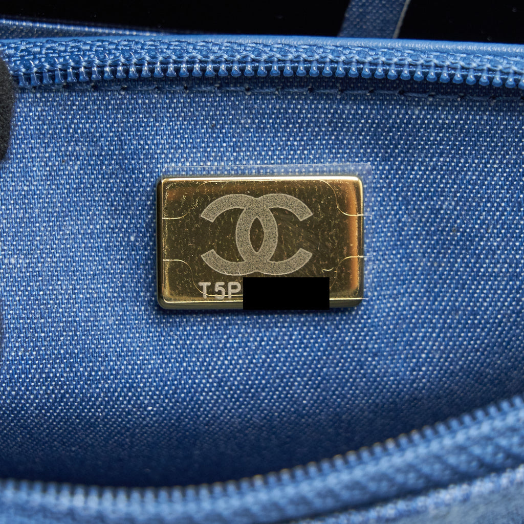 Chanel 22C Pearl Crush  Wallet On Chain Denim