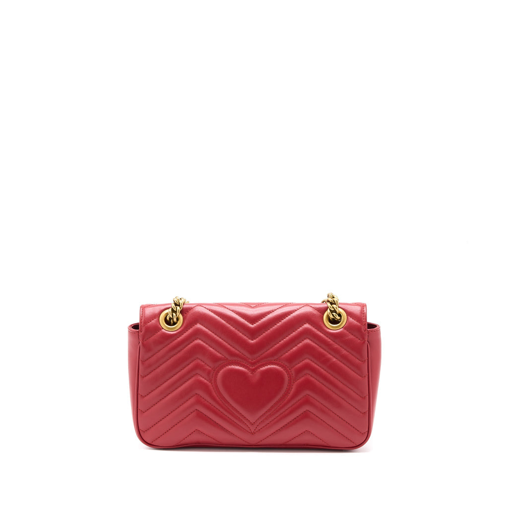 Gucci Small GG Marmont Matelasse Shoulder Bag Calfskin Red