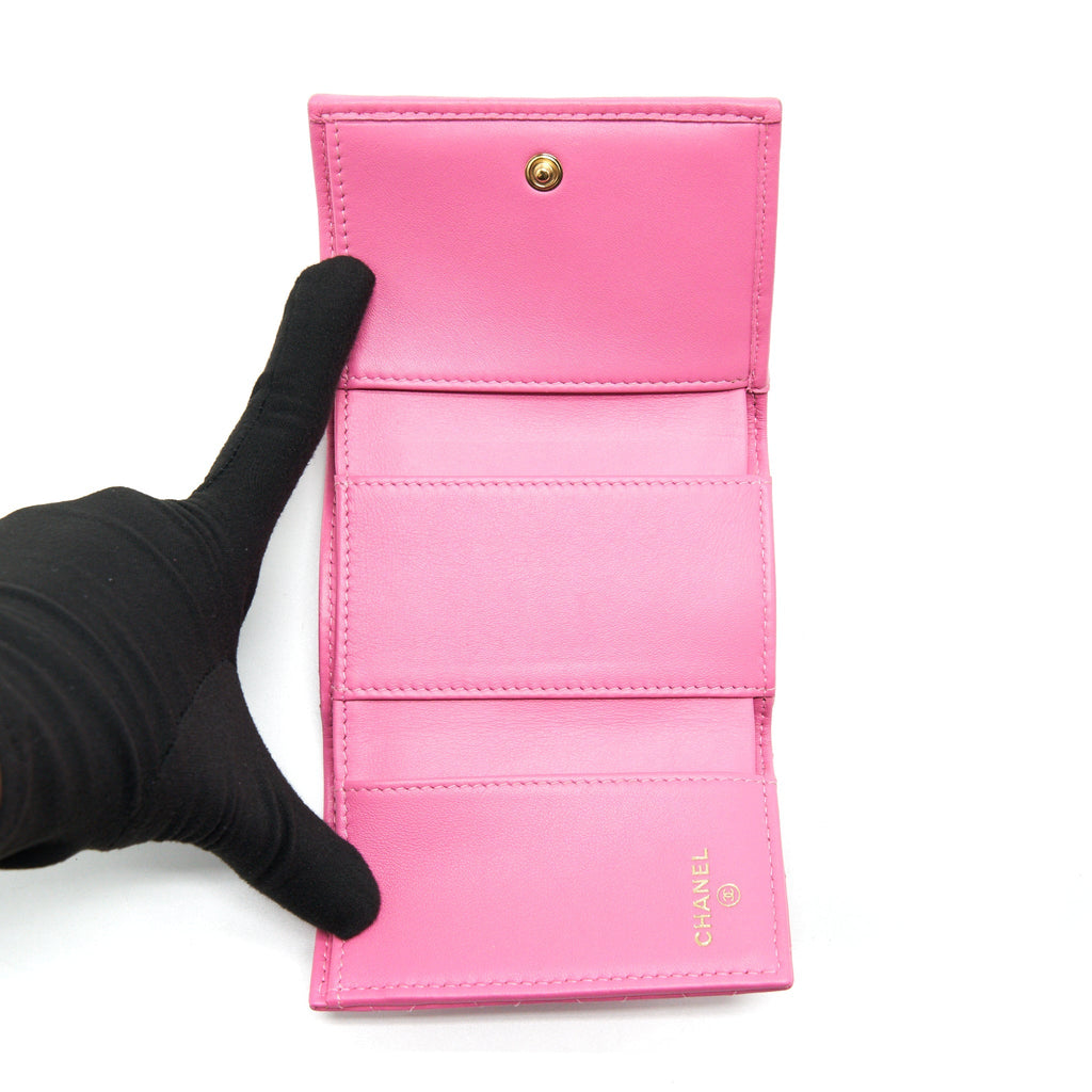 Chanel Boy Small Wallet Pink Brushed Lambskin
