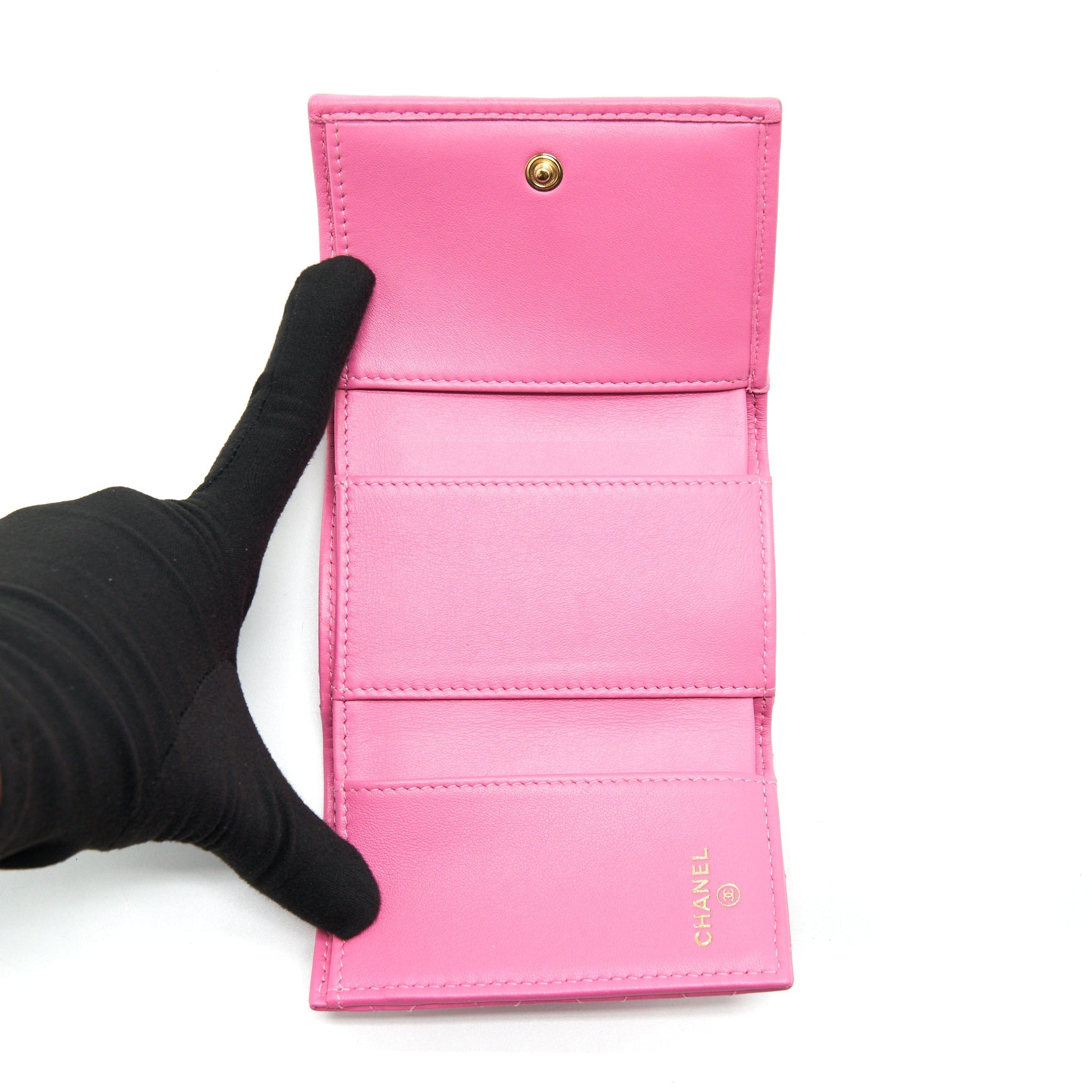 Chanel Boy Small Wallet Pink Brushed Lambskin