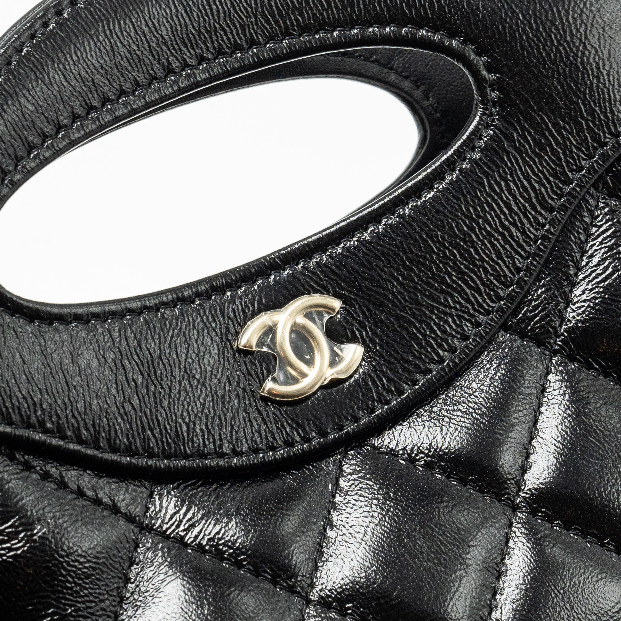 Chanel mini 31 Clutch with Chain Shiny Calfskin Black L (Microchip)