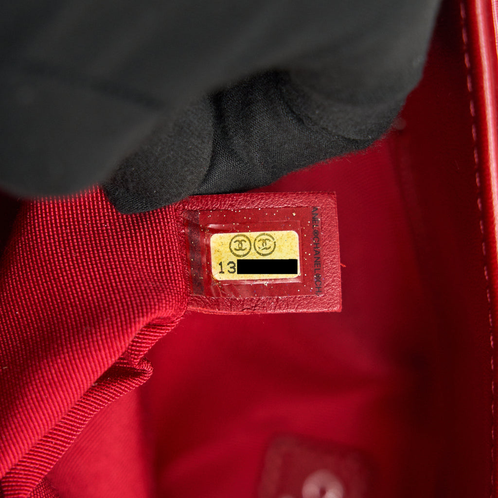 Chanel Patent Leather Tote Bag With Chain In Red