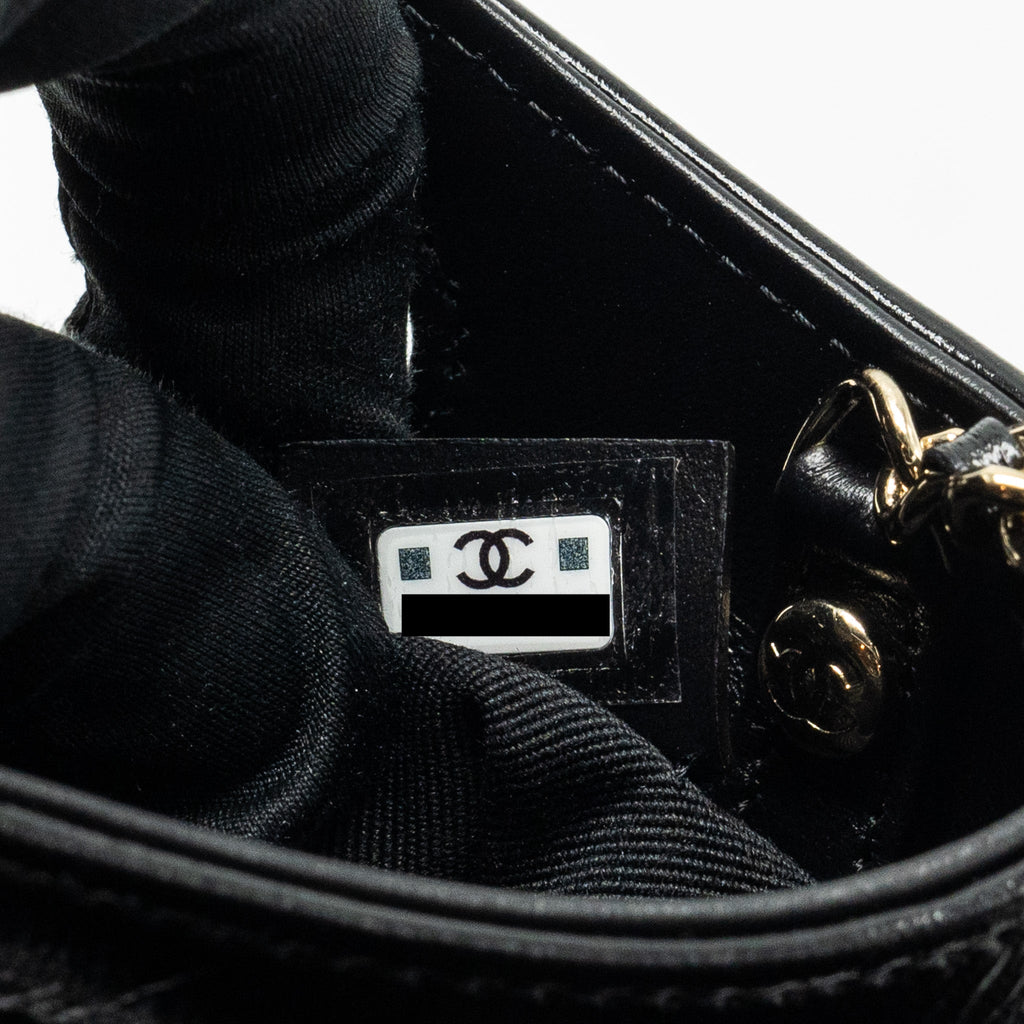 Chanel mini 31 Clutch with Chain Shiny Calfskin Black L (Microchip)