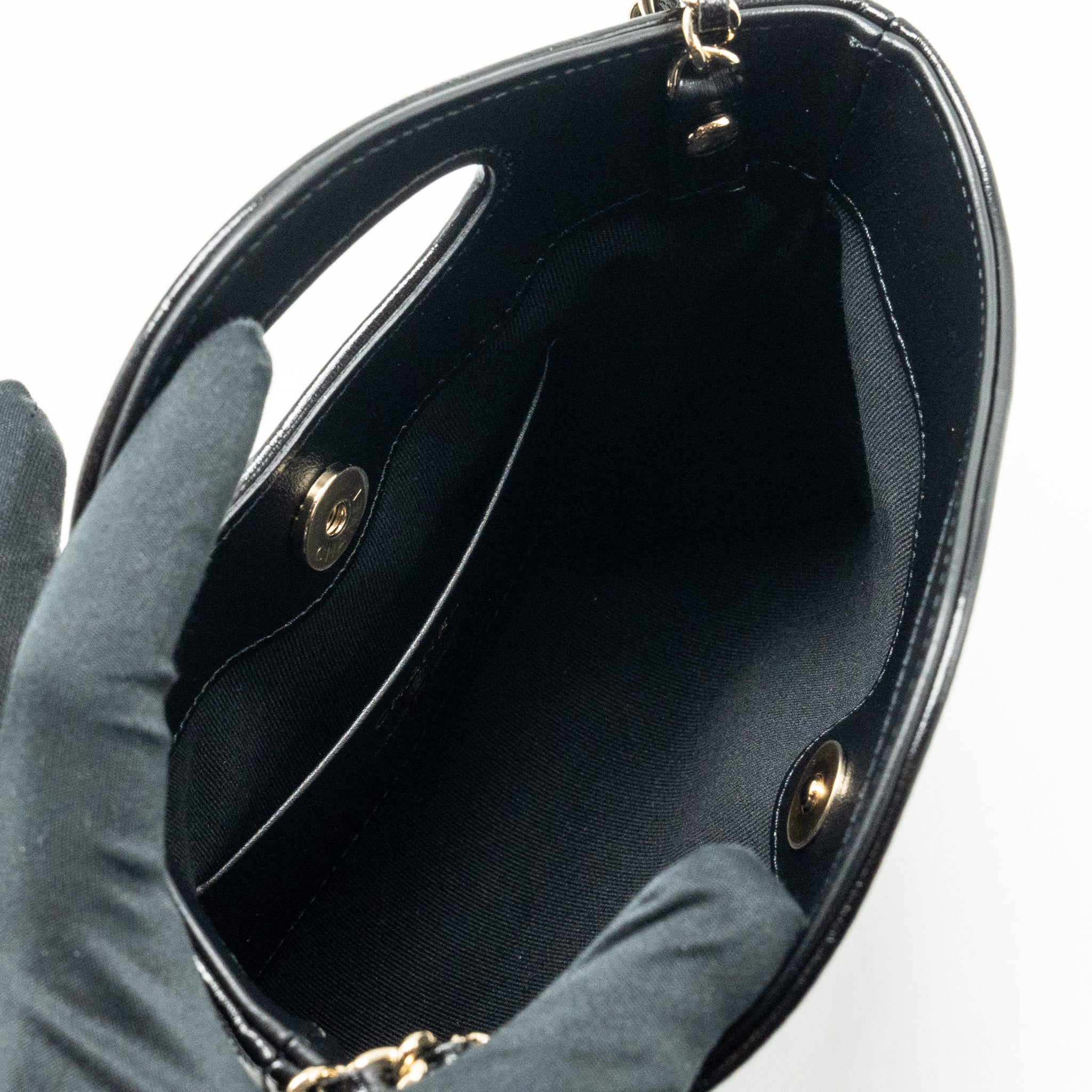 Chanel mini 31 Clutch with Chain Shiny Calfskin Black L (Microchip)