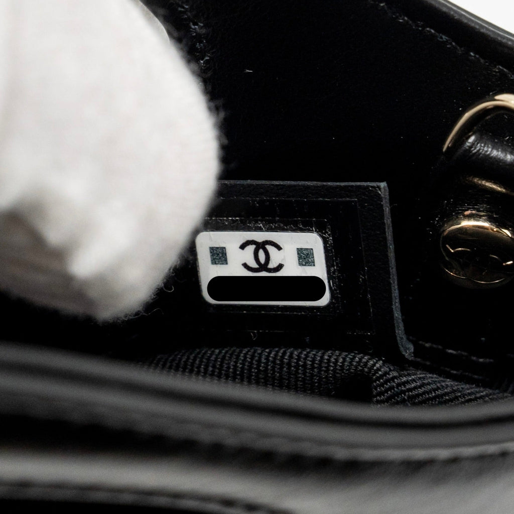 Chanel 24c Mini 31 Clutch With Chain Shiny Calfskin Black L (Microchip)