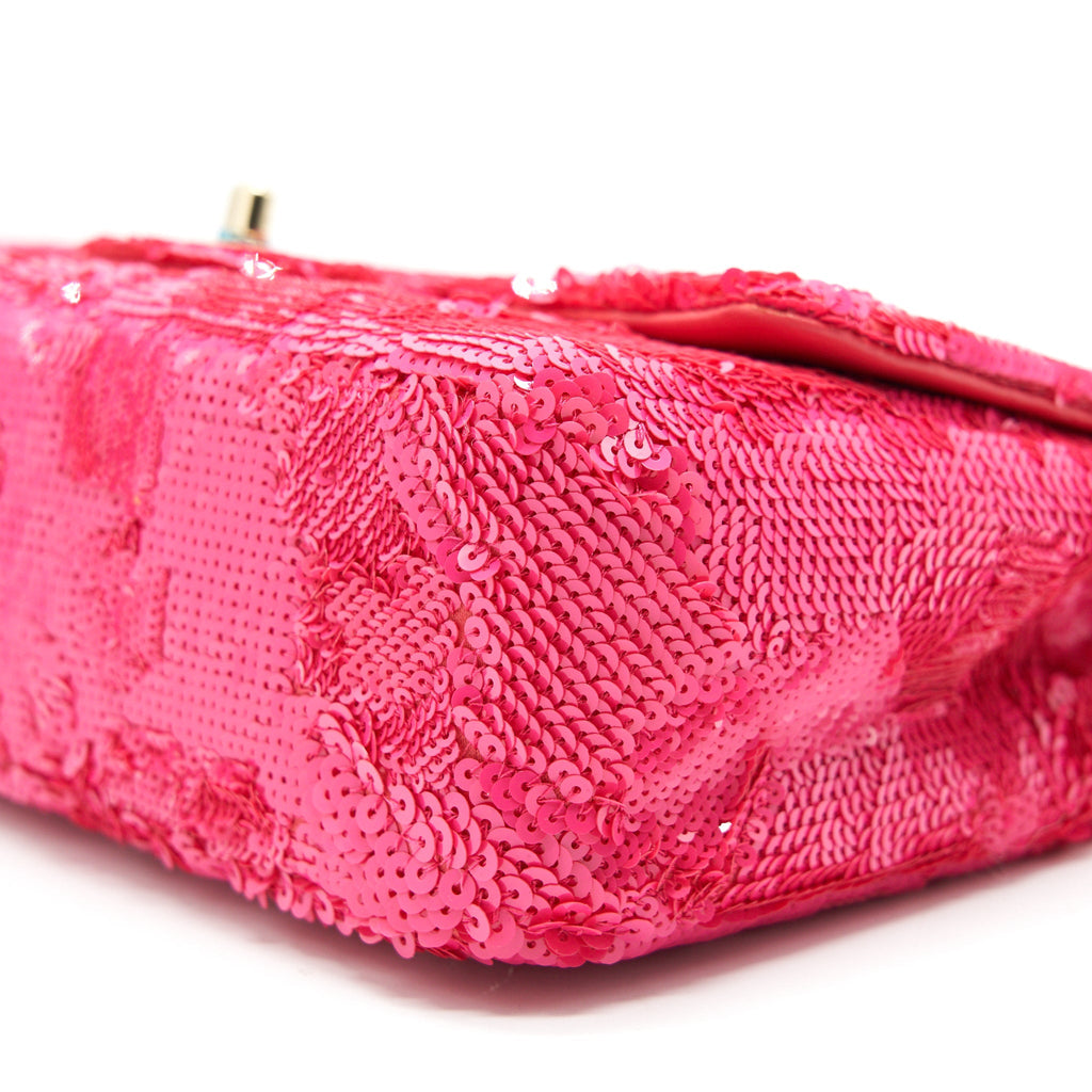 Chanel Seasonal Medium Flap Bag Fucia with