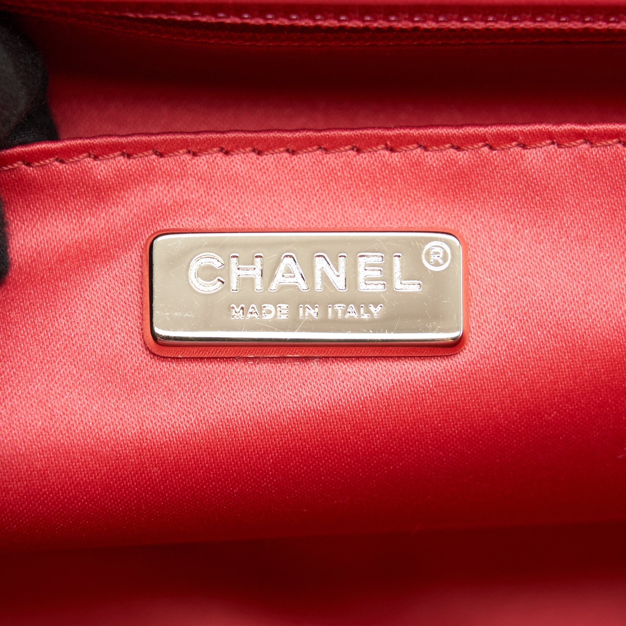 Chanel Seasonal Medium Flap Bag Fucia with