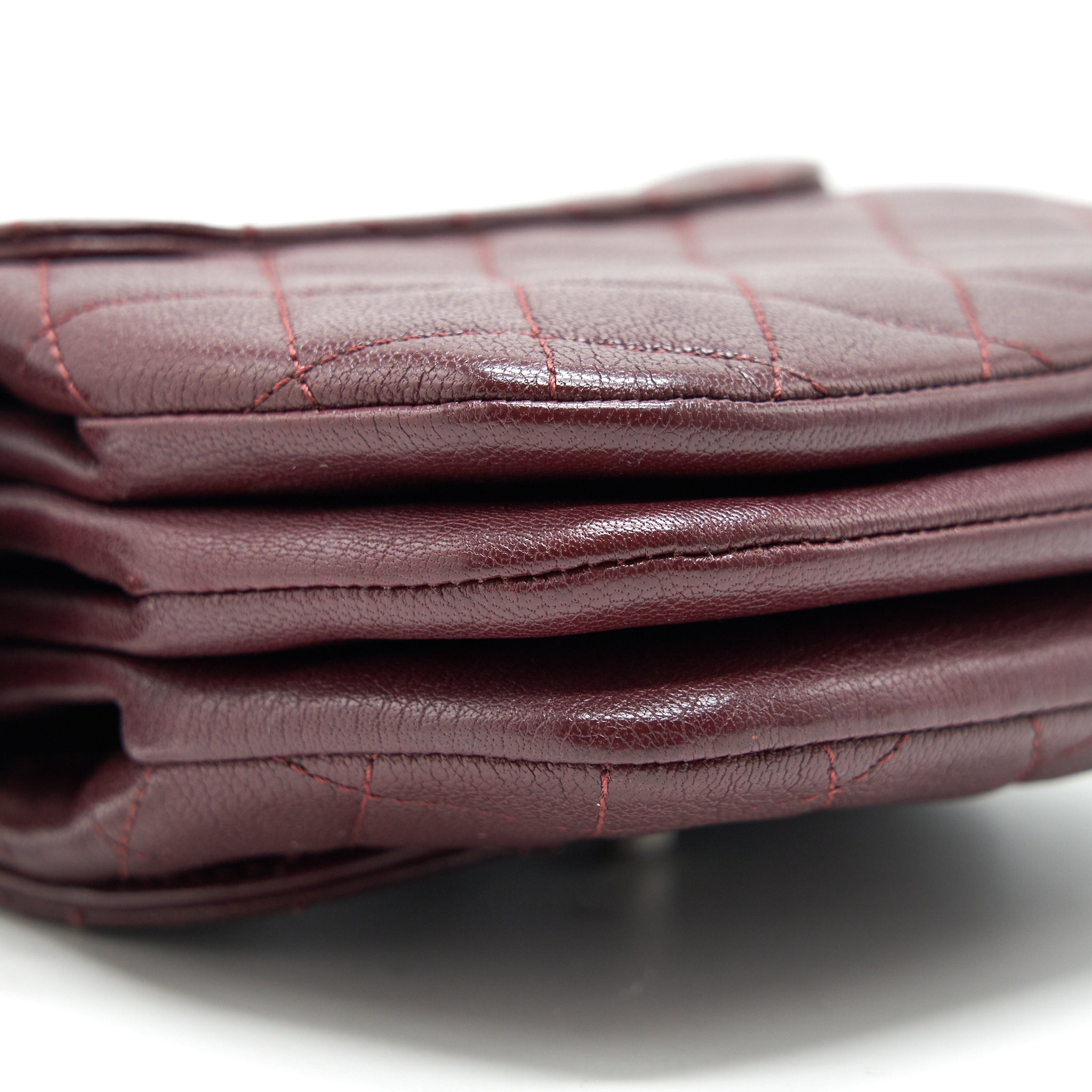 CHANEL Small Flap Bag With Chain Burgundy