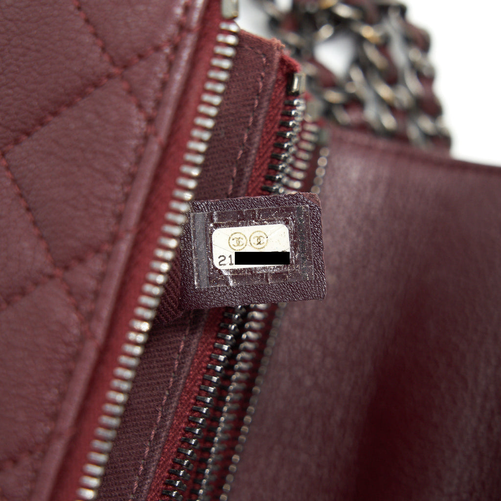 CHANEL Small Flap Bag With Chain Burgundy