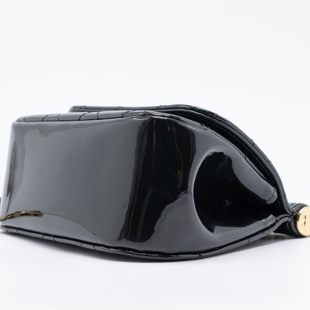 Chanel 22K Mini Clutch With Chain Patent Black  (Microchip)