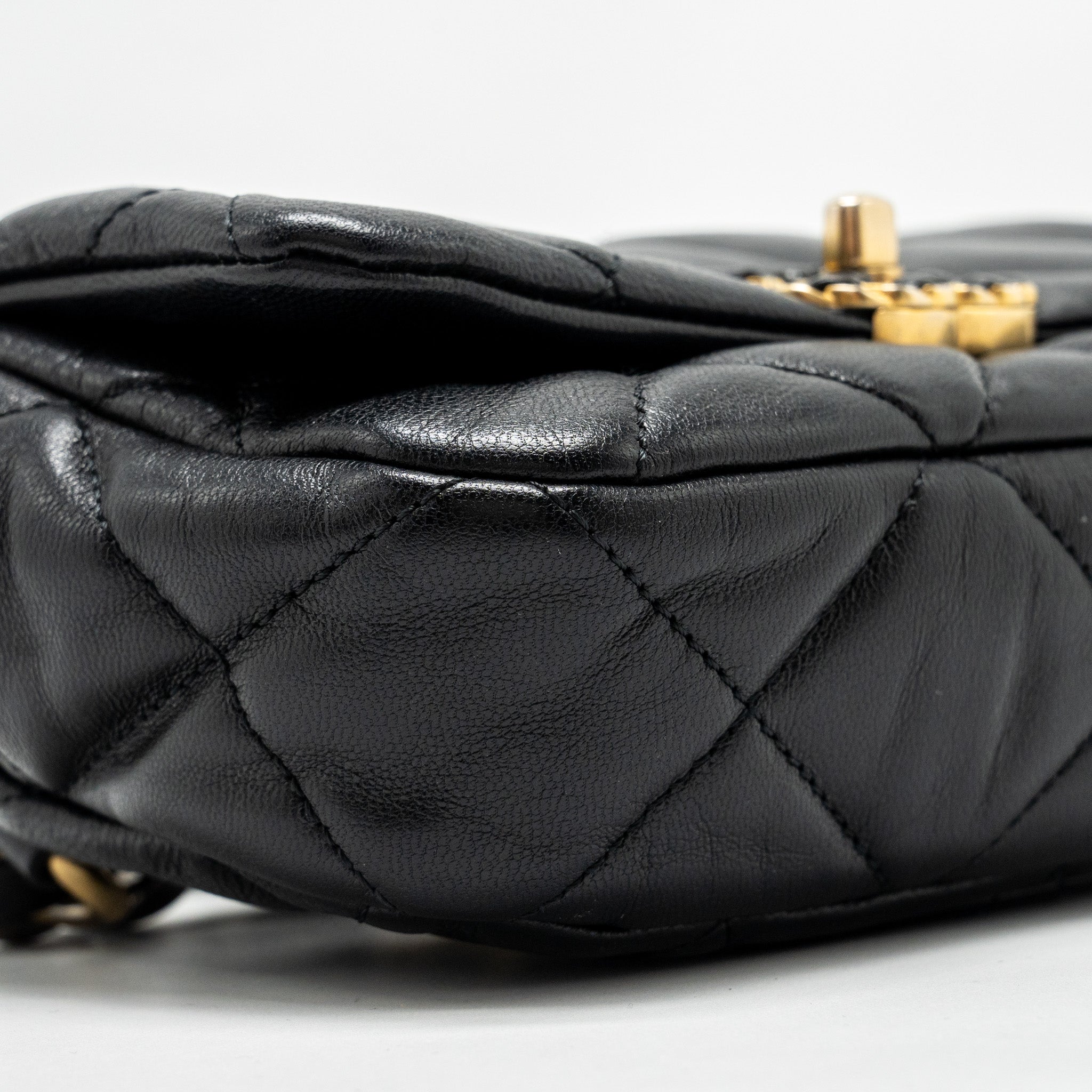Chanel 19 Quilted Waist Belt Bag Shiny Goatskin Black