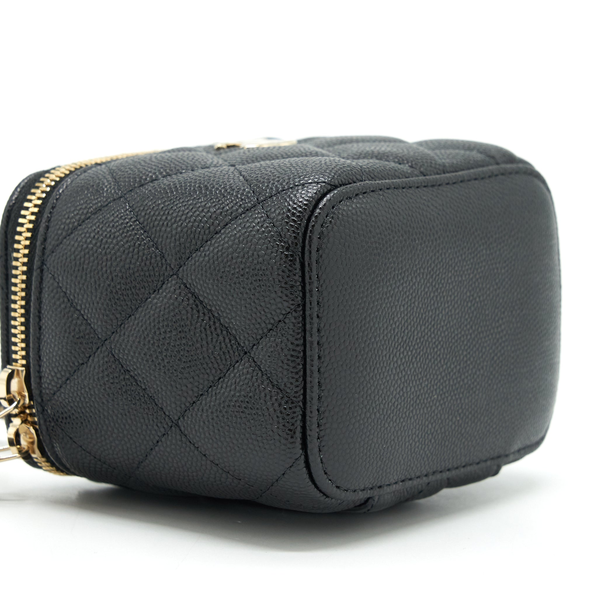 Chanel Small Vanity Clutch With Chain CC Pearl Caviar Black L