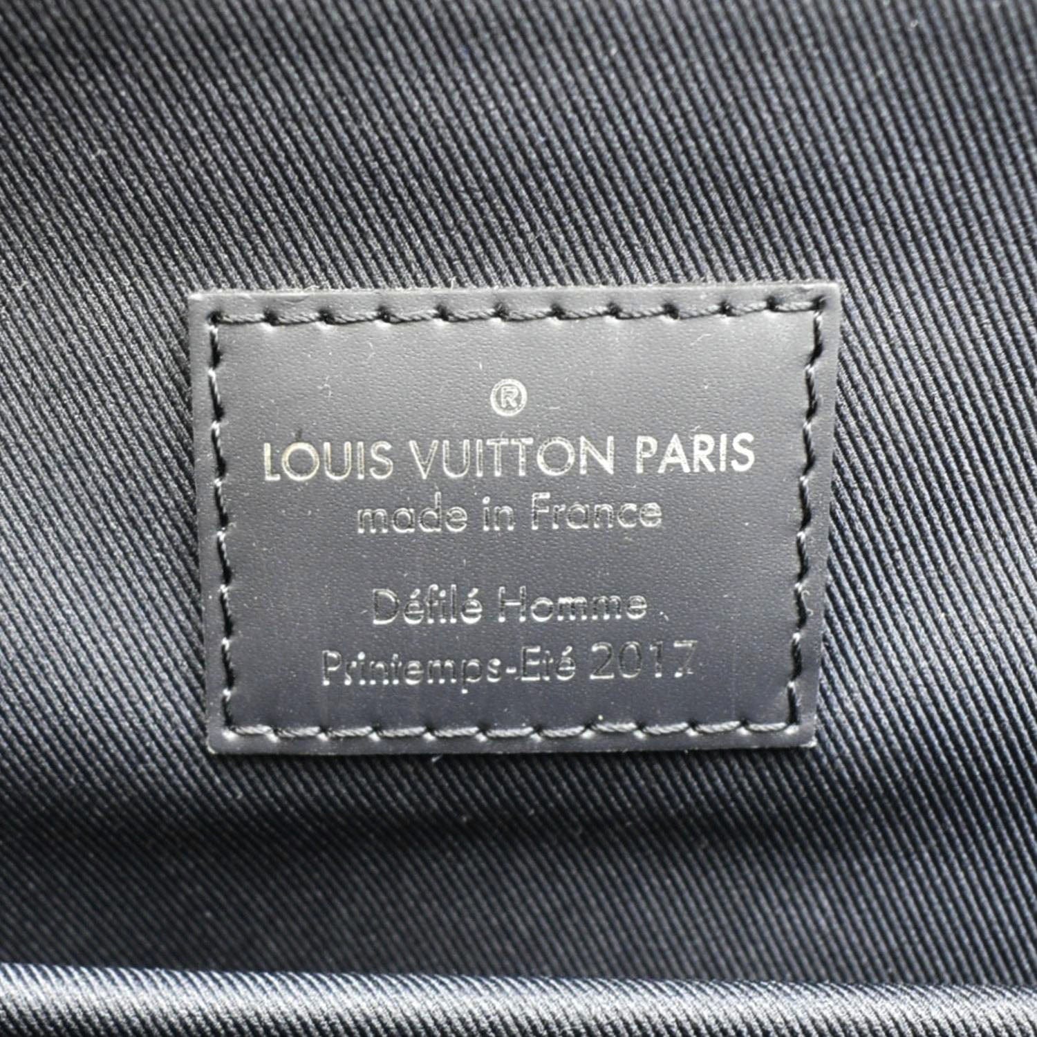 LOUIS VUITTON Steamer Savane Monogram Chapman Canvas Backpack Bag Navy Blue