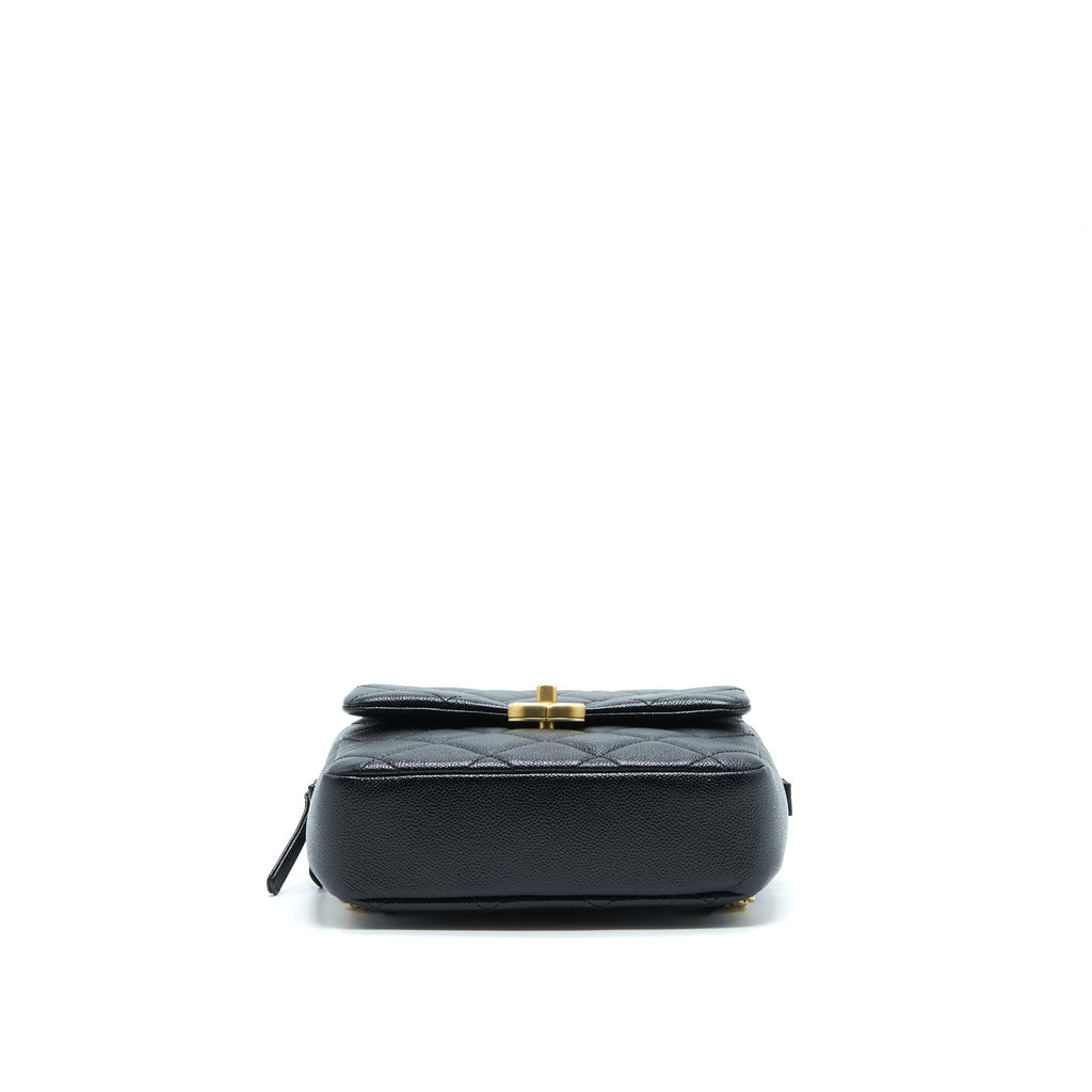 Chanel 22P Flap Backpack Caviar Black