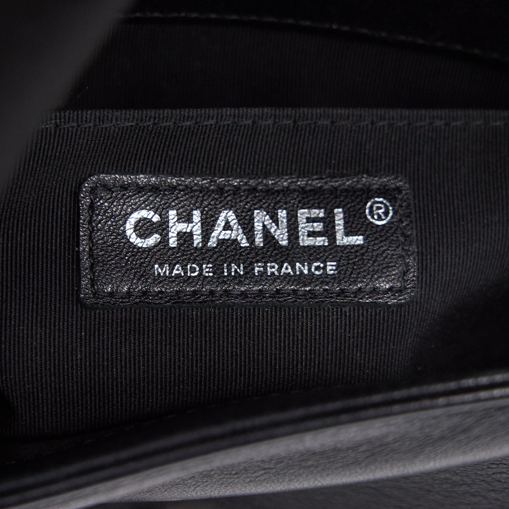Chanel Small Chevron Le boy Lambskin Black