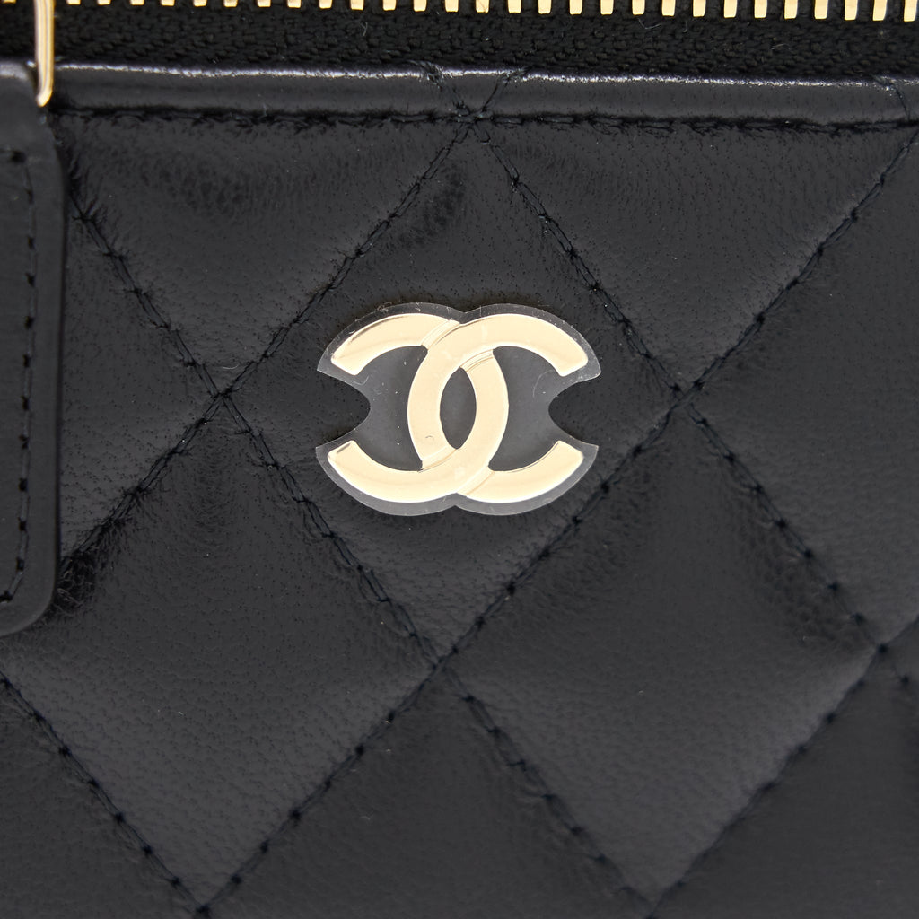 Chanel 21C Long Vanity with Chain Lambskin Black with L