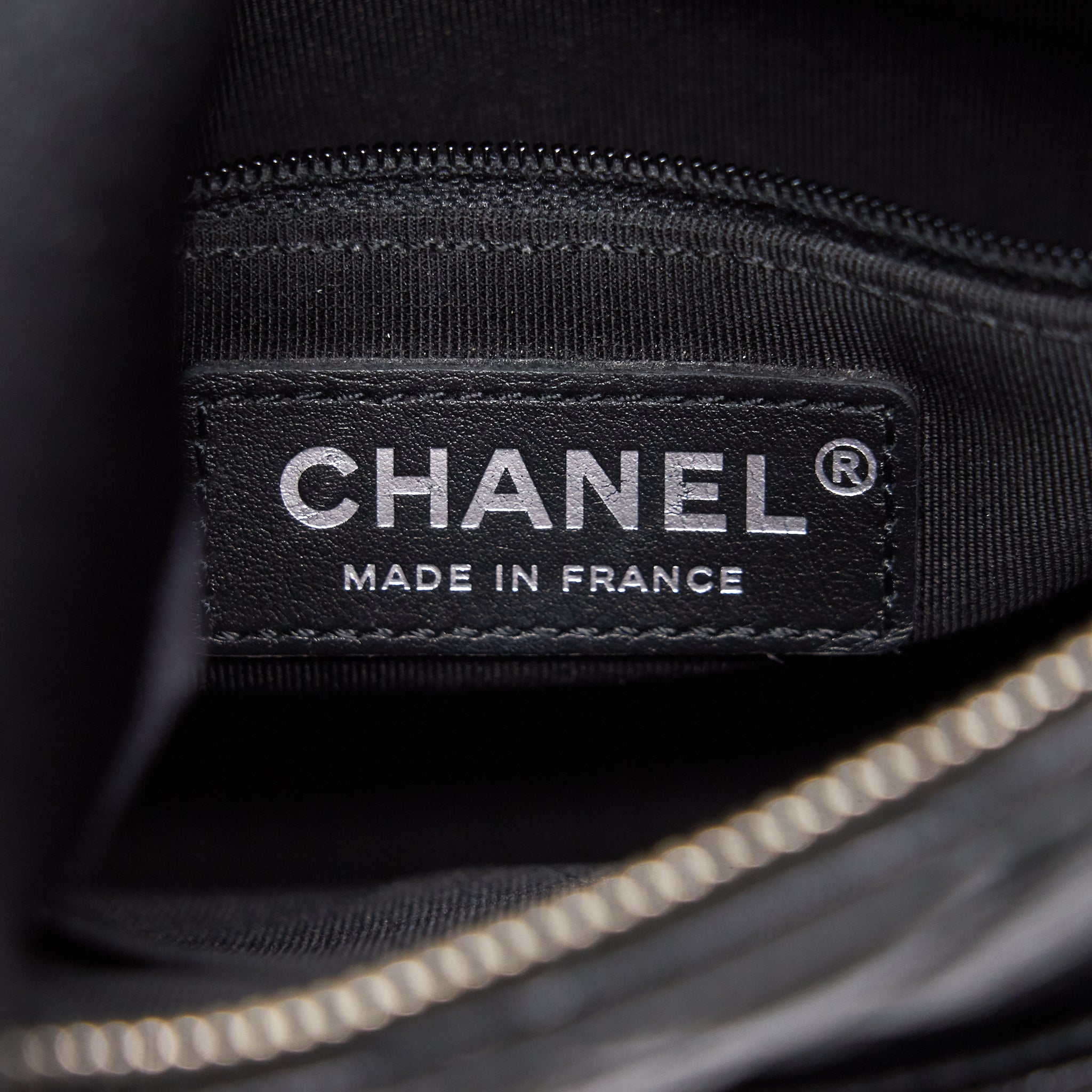 Chanel 18B Calfskin Camera Case Black