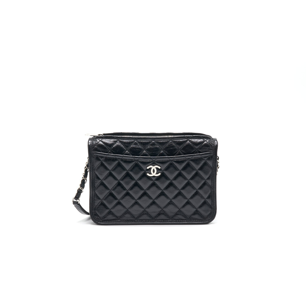 Chanel 18B Calfskin Camera Case Black