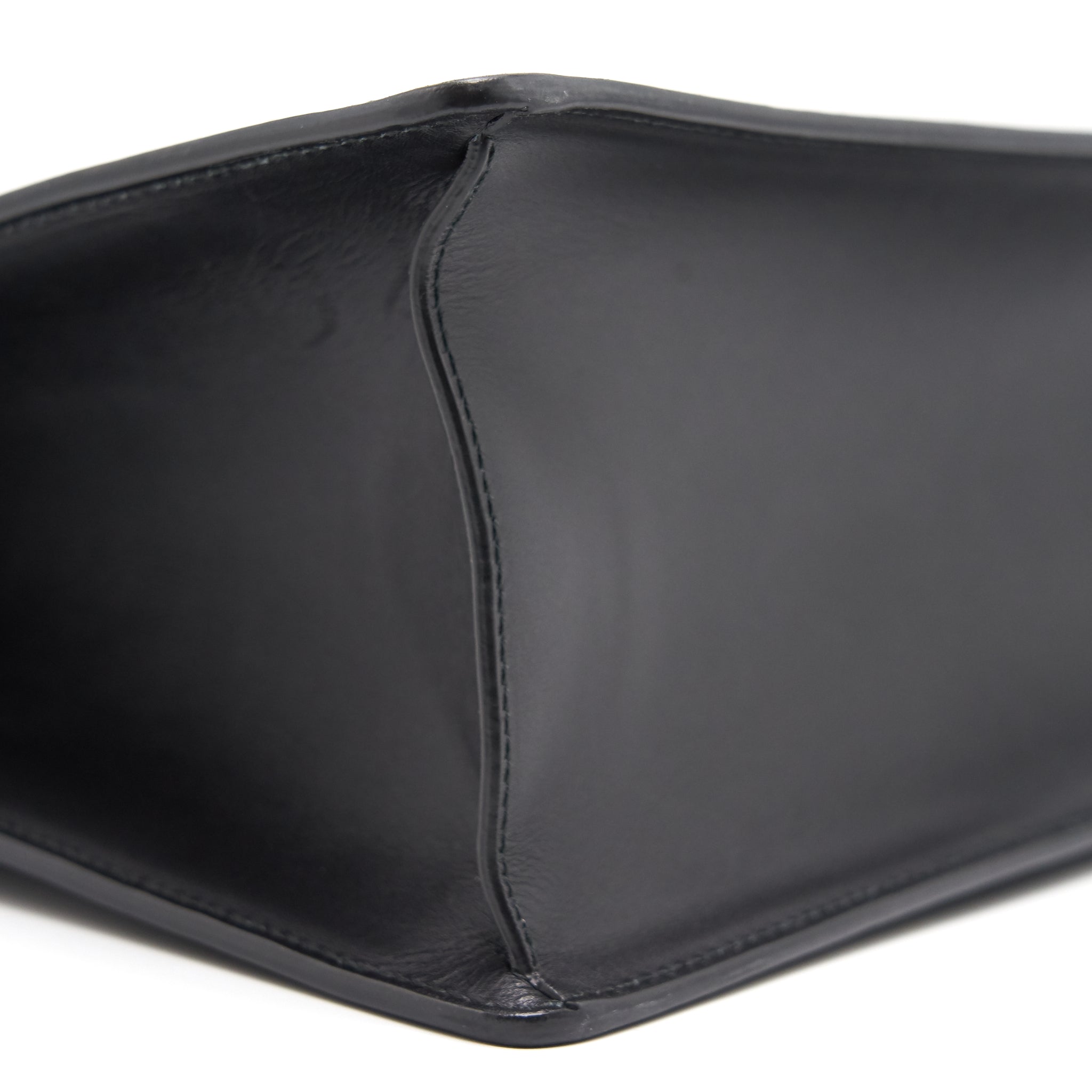 GUCCI SYLVIE MEDIUM TOTE BAG BLACK