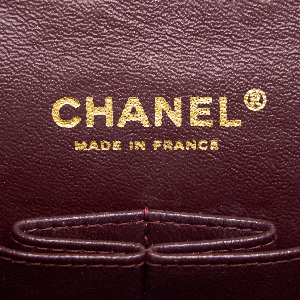 CHANEL MEDIUM CLASSIC DOUBLE FLAP CAVIER Black and gold