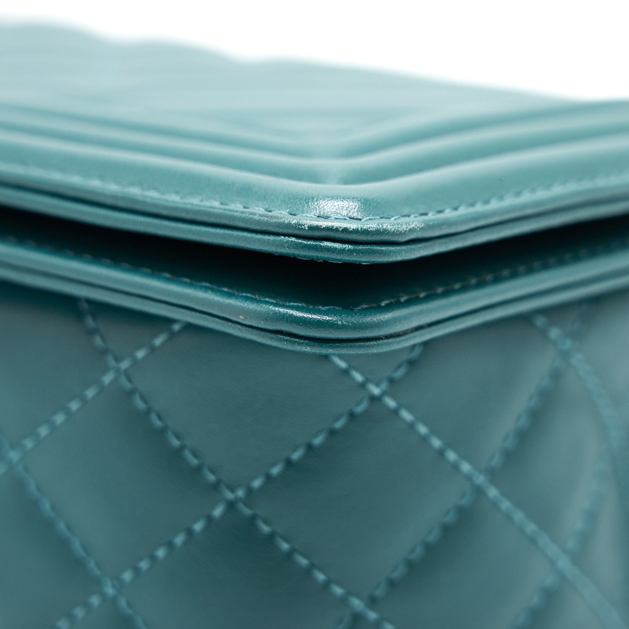 CHANEL LE BOY CHEVRON CALFSKIN PEACOCK GREEN