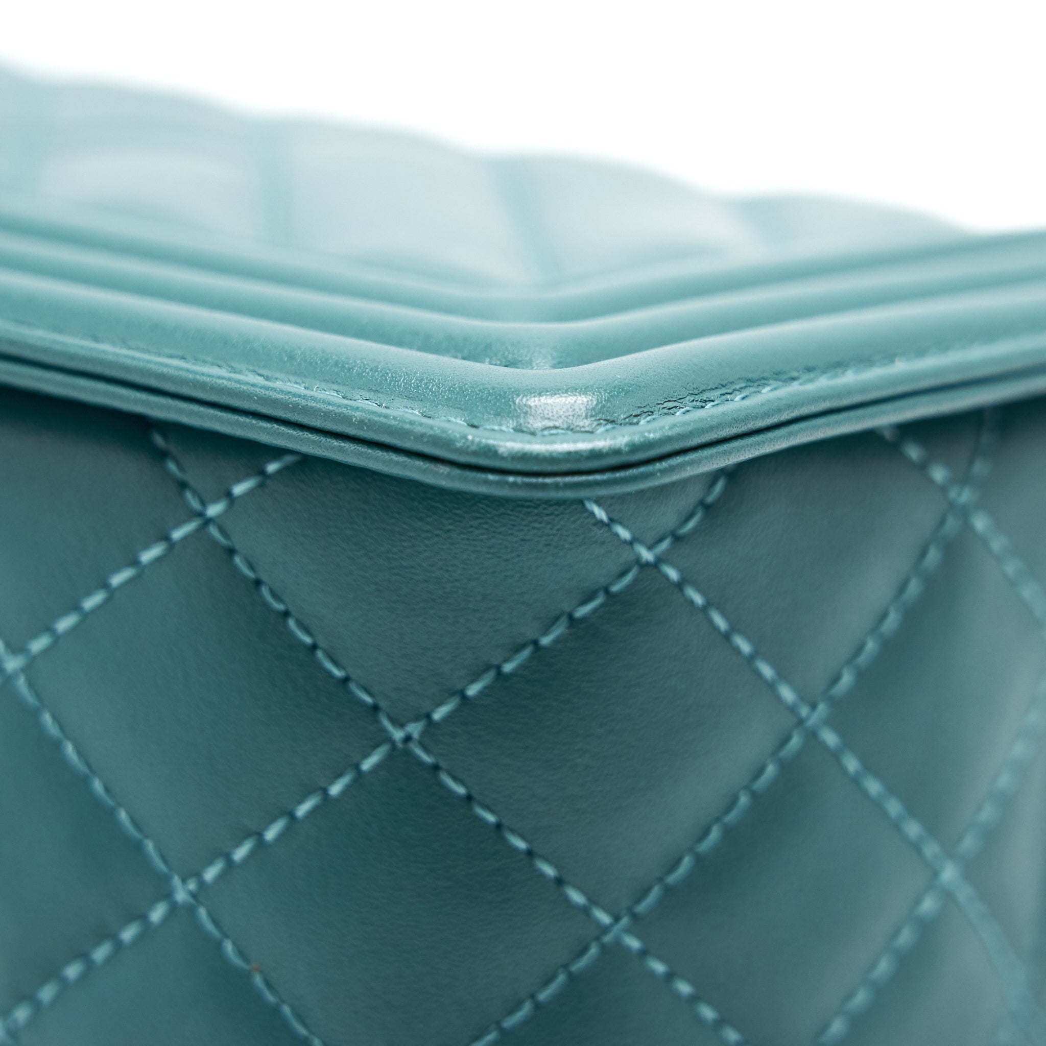 CHANEL LE BOY CHEVRON CALFSKIN PEACOCK GREEN