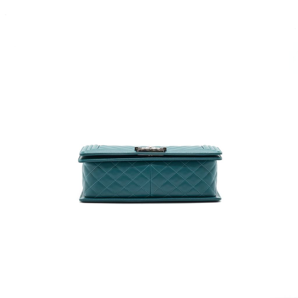 CHANEL LE BOY CHEVRON CALFSKIN PEACOCK GREEN