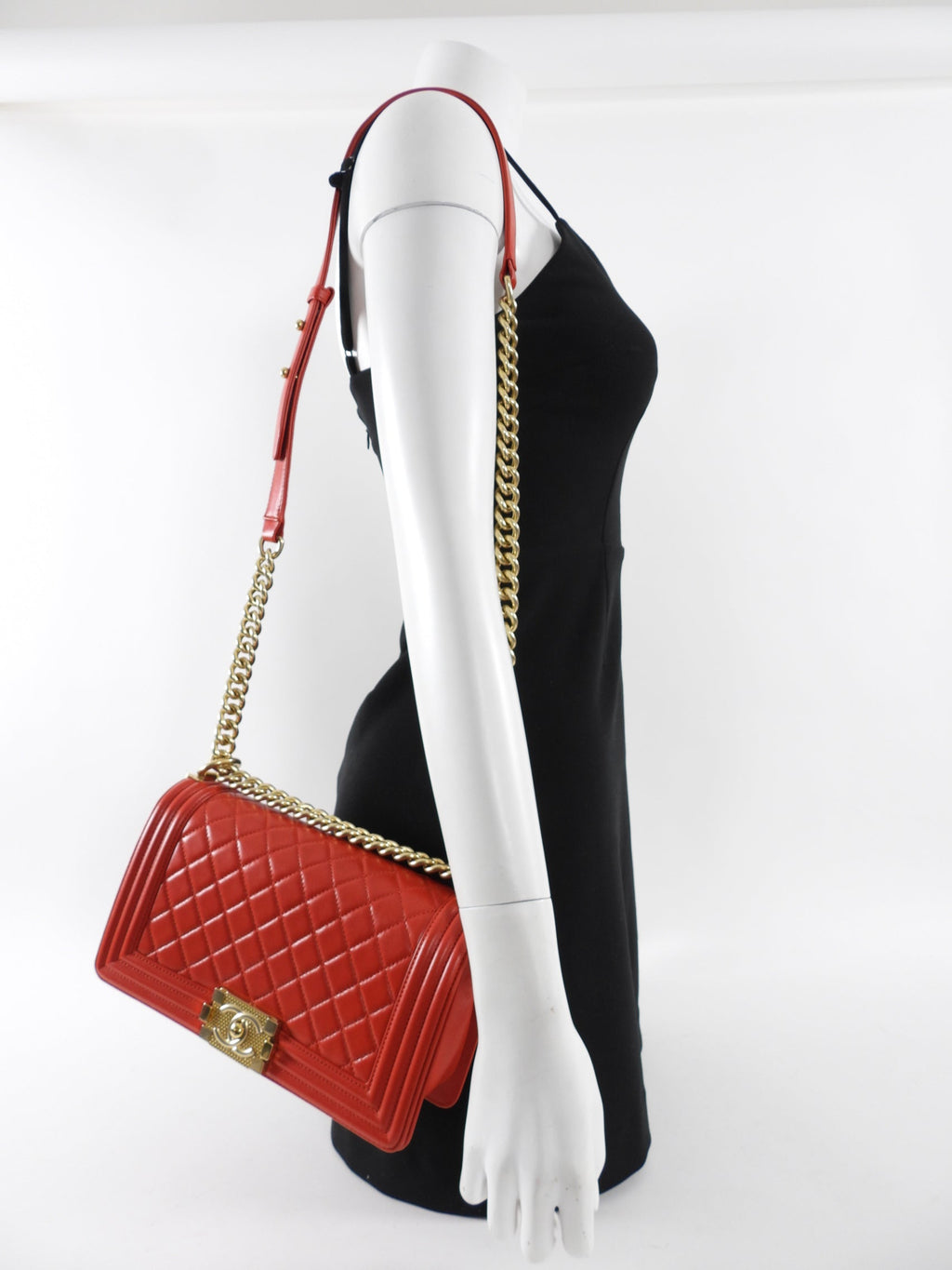Chanel Red Quilted Lambskin Leather Medium Le Boy Bag GHW