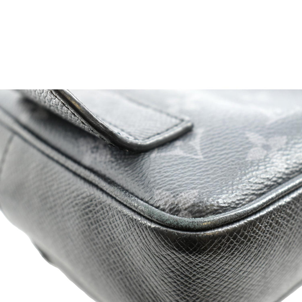 LOUIS VUITTON Outdoor Messenger Monogram Eclipse Belt Bag Black
