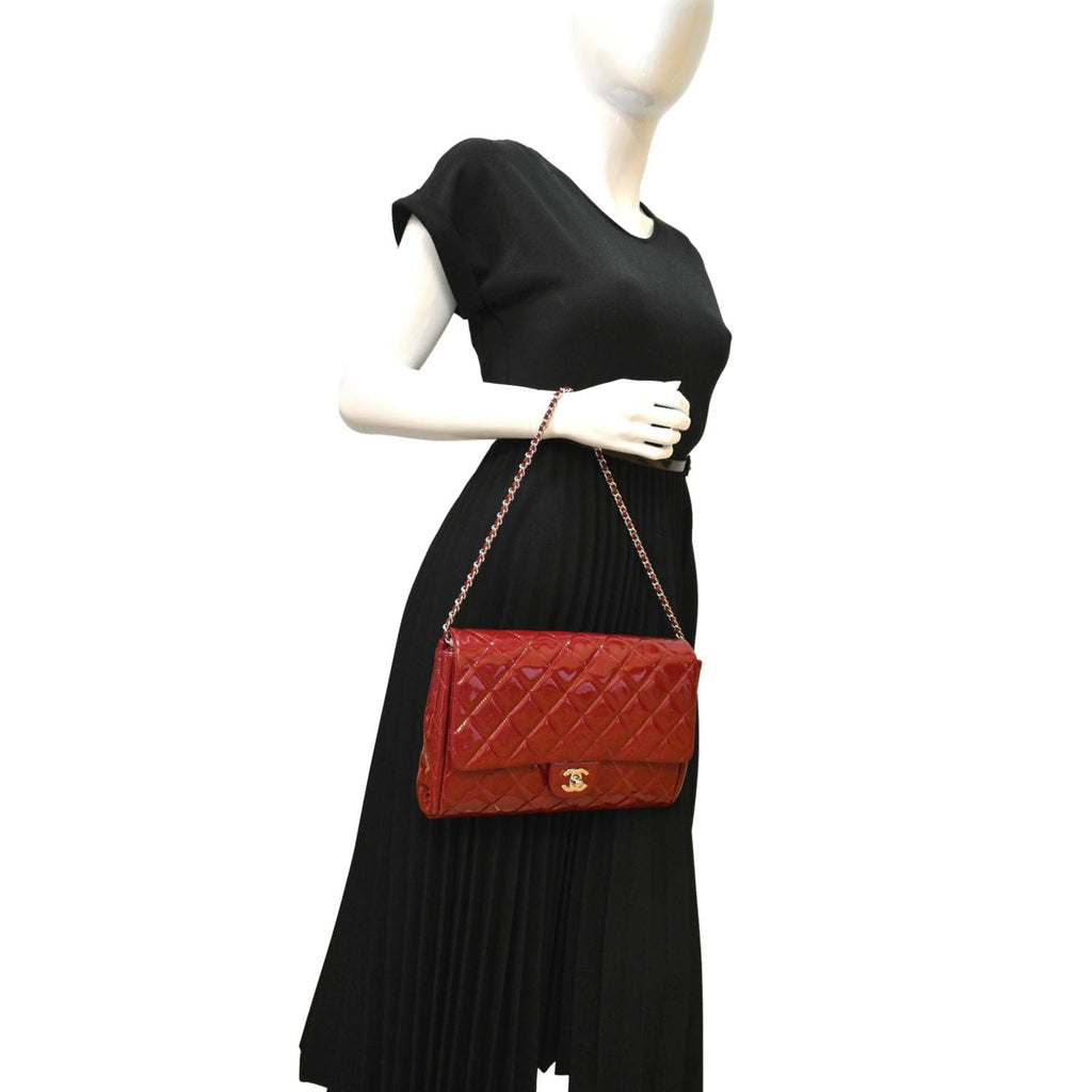 CHANEL Classic Flap Quilted Patent Leather Chain Clutch Bag Red