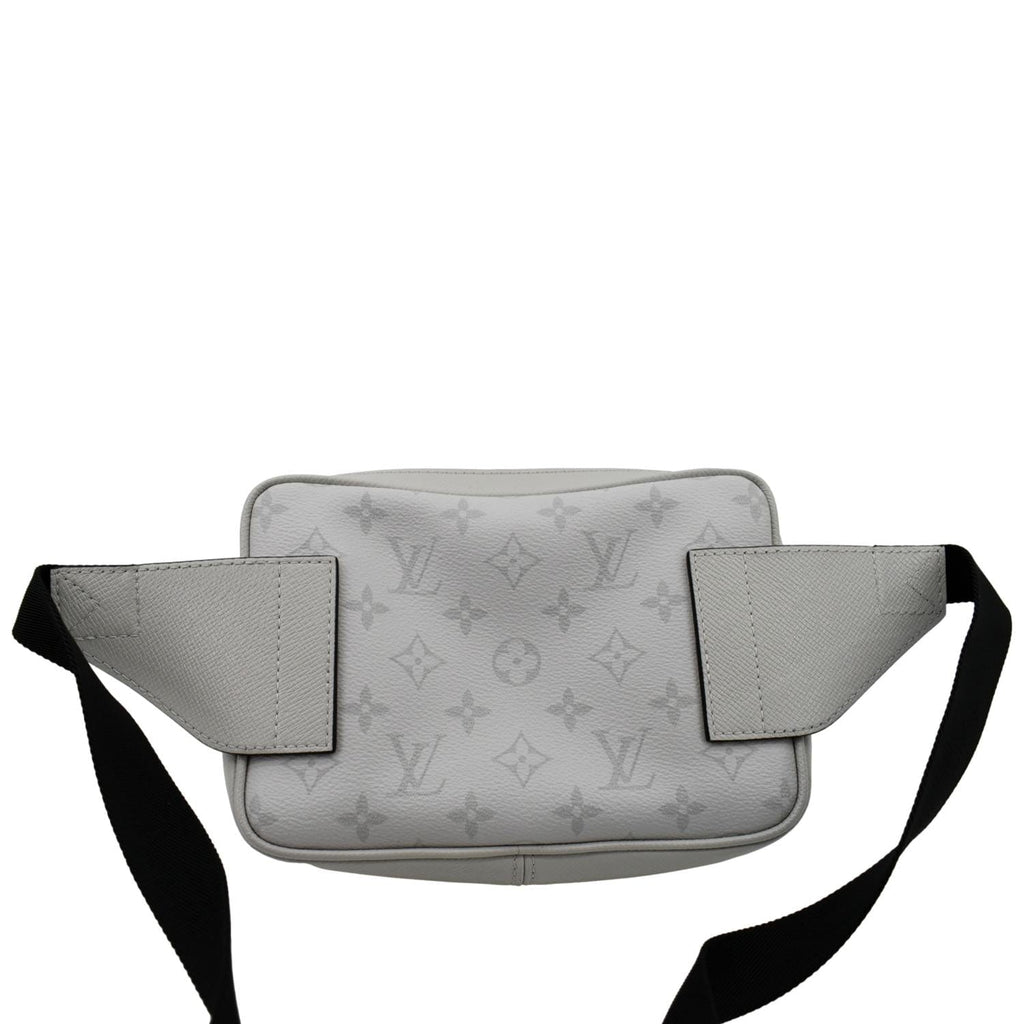 LOUIS VUITTON Outdoor Messenger Monogram Taiga Leather Belt Bag Antartica