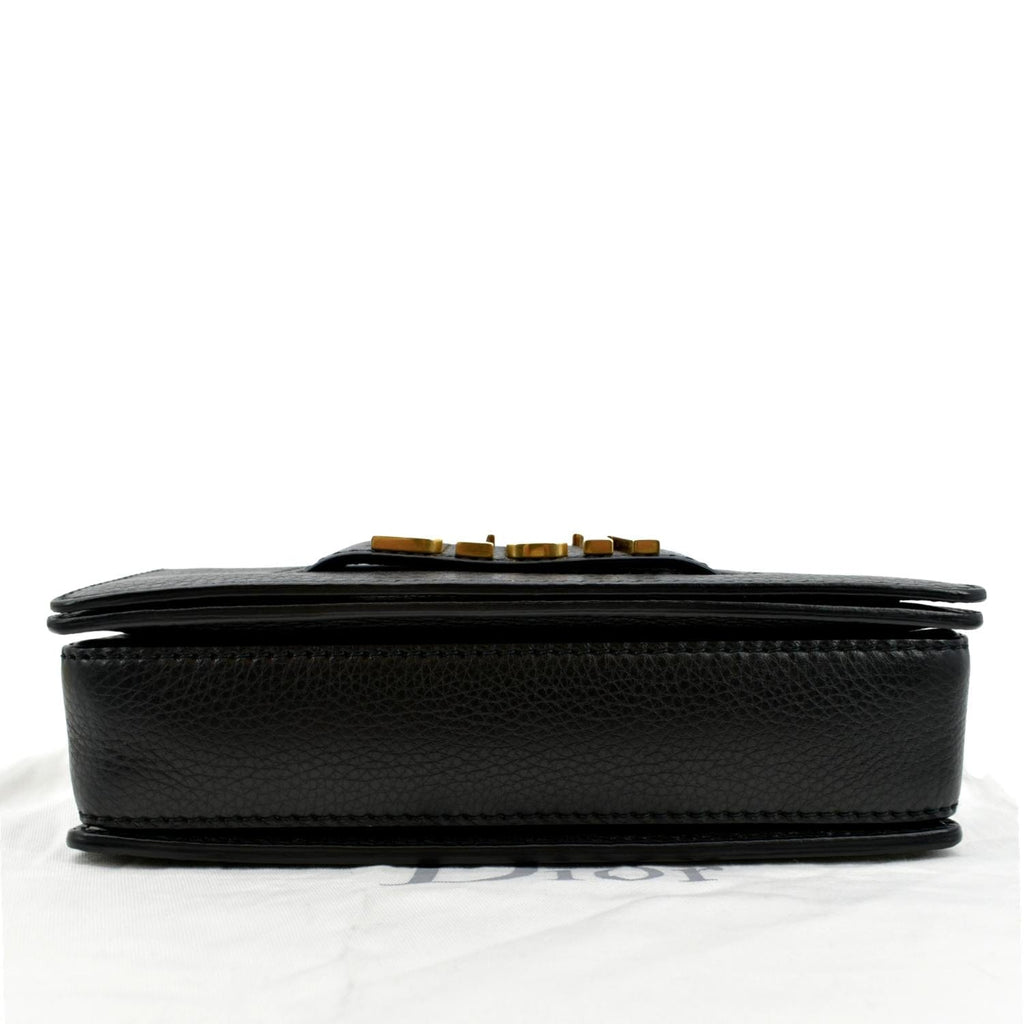 CHRISTIAN DIOR Dio(r)evolution Flap Grained Calfskin Shoulder Bag Black