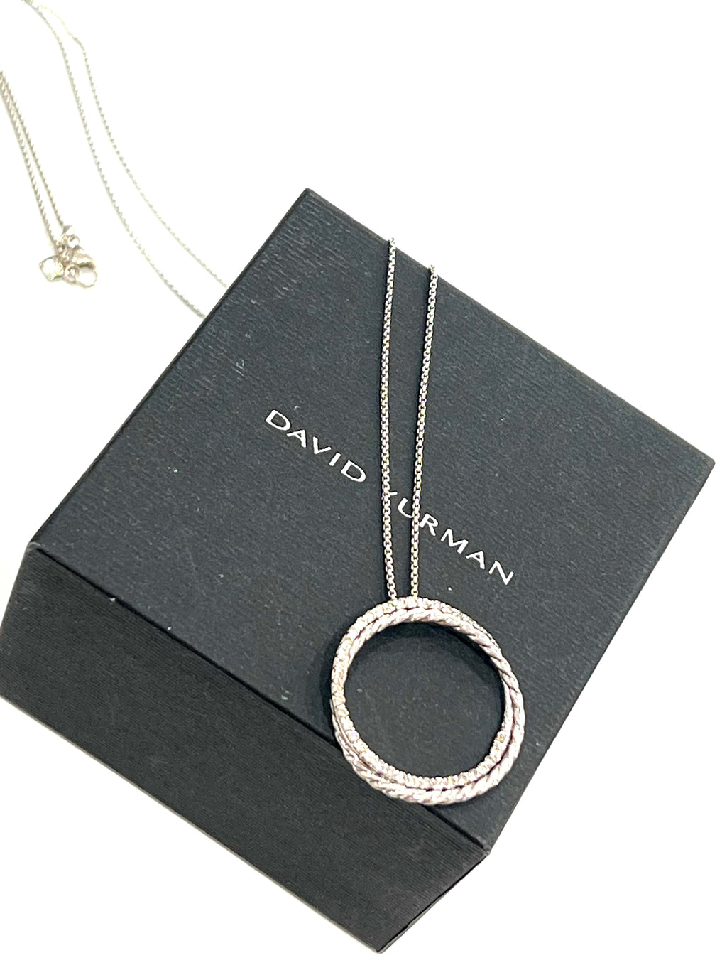 DY STERLING SILVER 14K WHITE GOLD DIAMOND CROSSOVER CIRCLE PENDANT NECKLACE