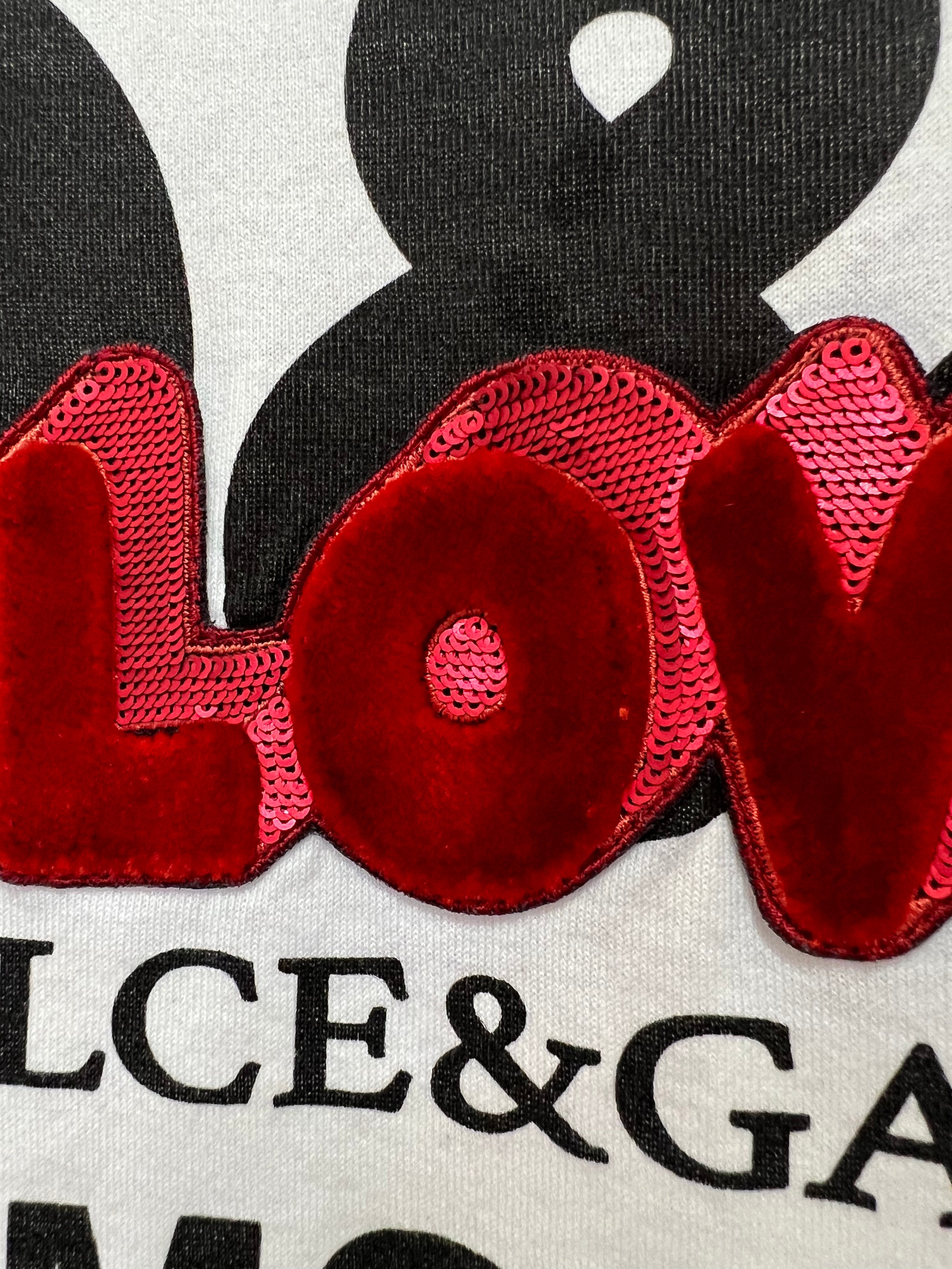 DOLCE & GABBANA MODEL LOVE EMBROIDERY TEE