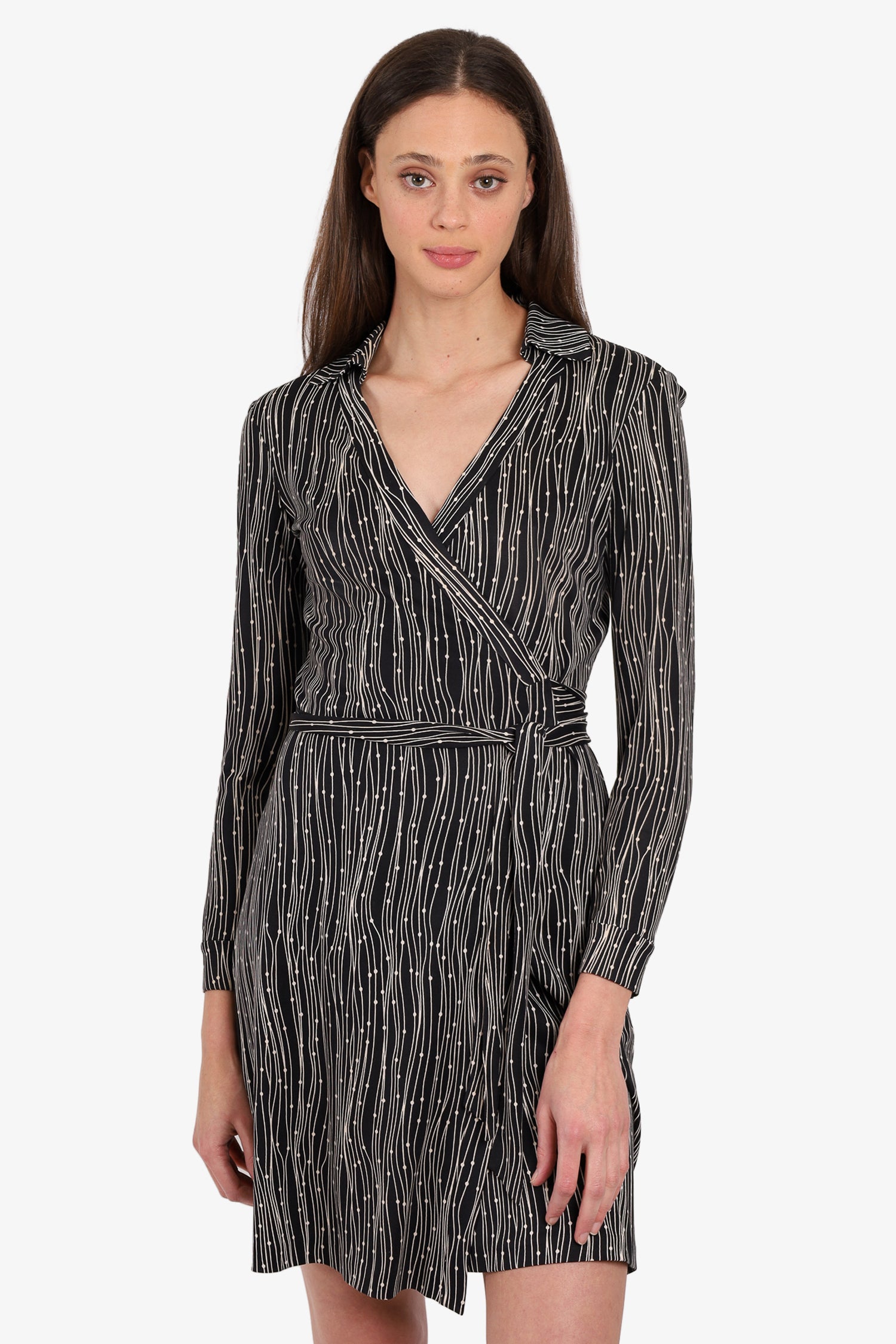 Diane von Furstenberg White/Black Patterned Wrap Dress
