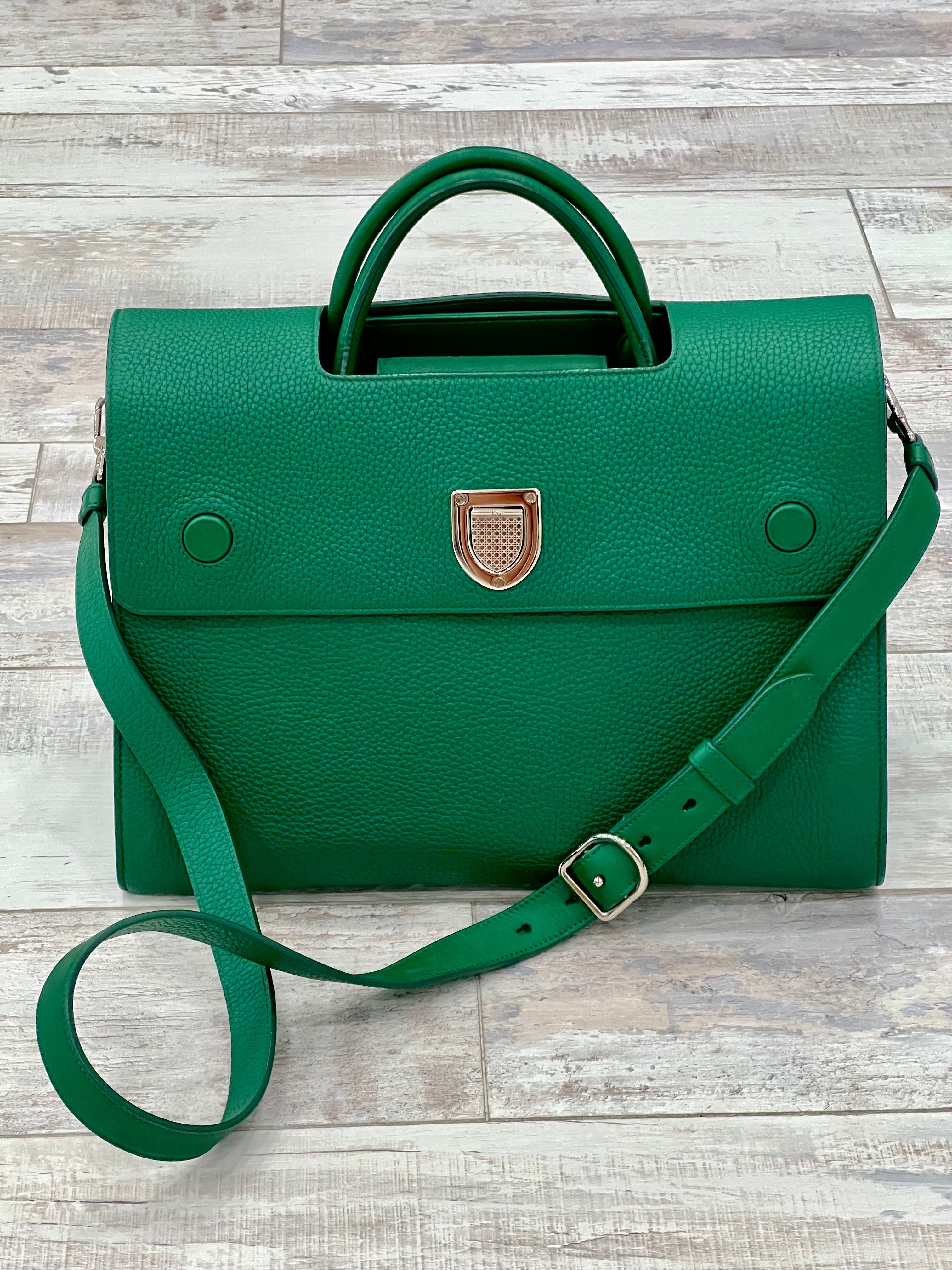 DIOR GRAINED CALFSKIN MEDIUM DIOREVER BAG