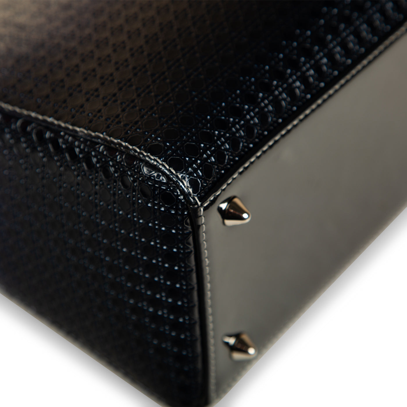 Christian Dior Lady Dior - Medium - Perforated