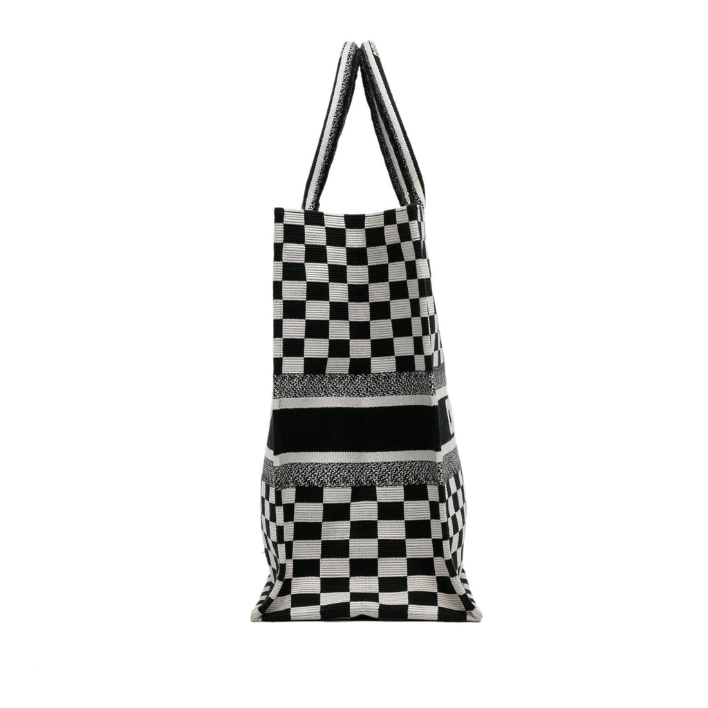 Dior Large Check Book Tote (SHG-zGJnju)